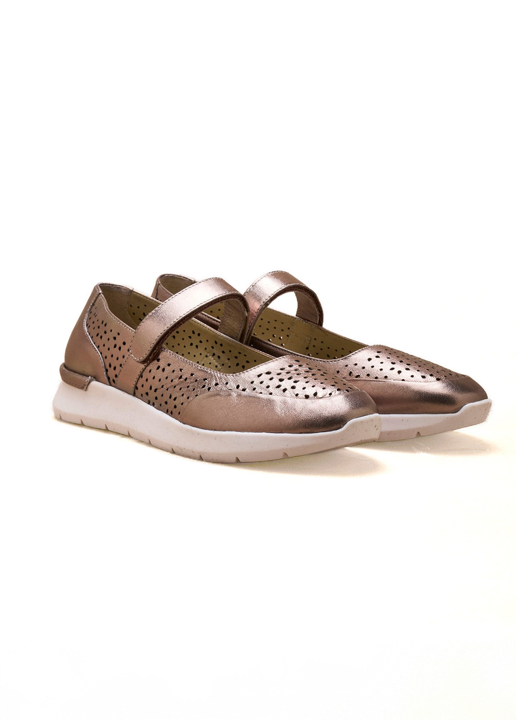 Perforated_leather_strappy_ballerinas_Bronze_DE1_slim