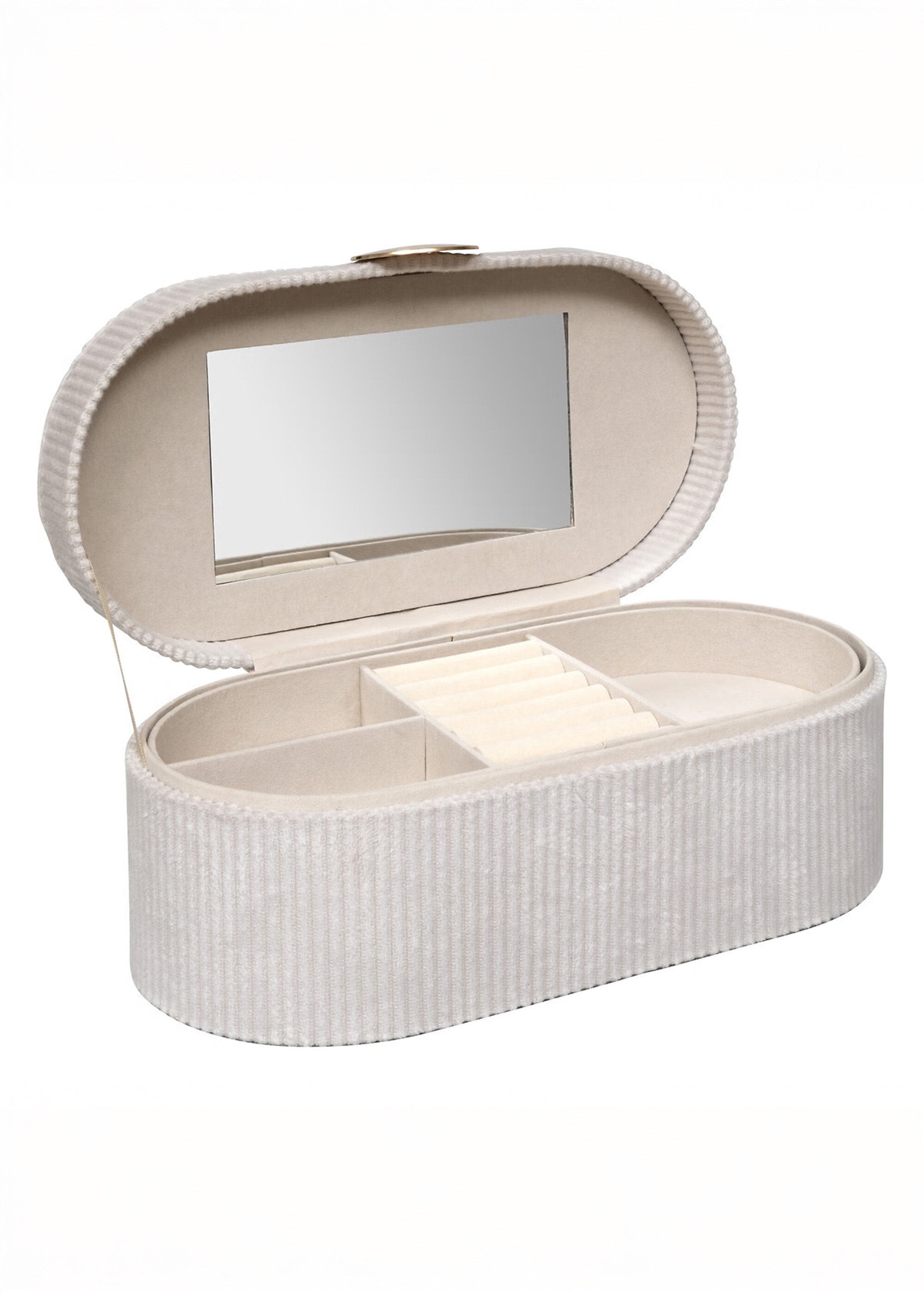 Oval_velvet_jewelry_box_Beige_DE1_slim