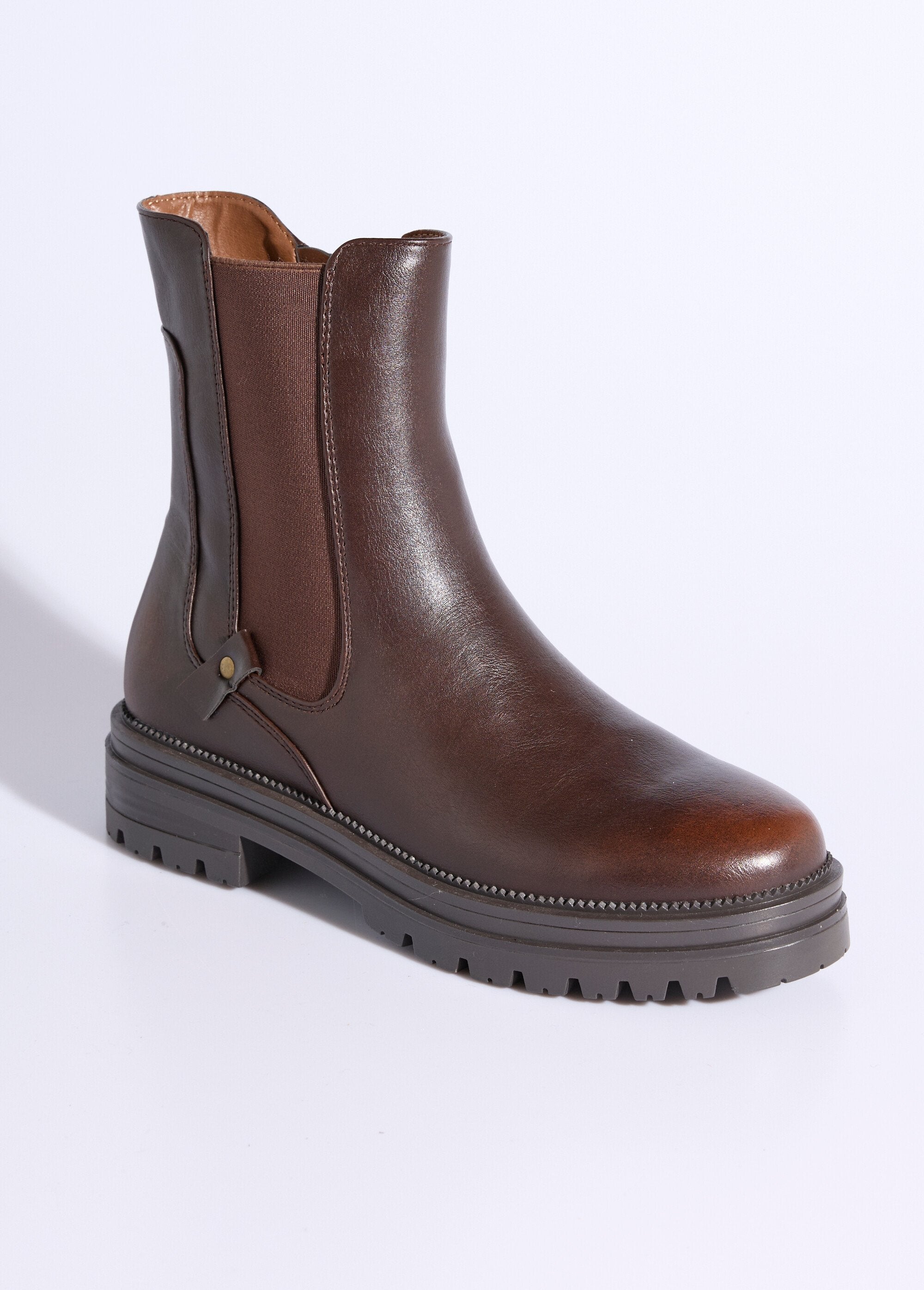 High-top_Chelsea_boots_with_lug_soles_Brown_FA1_slim
