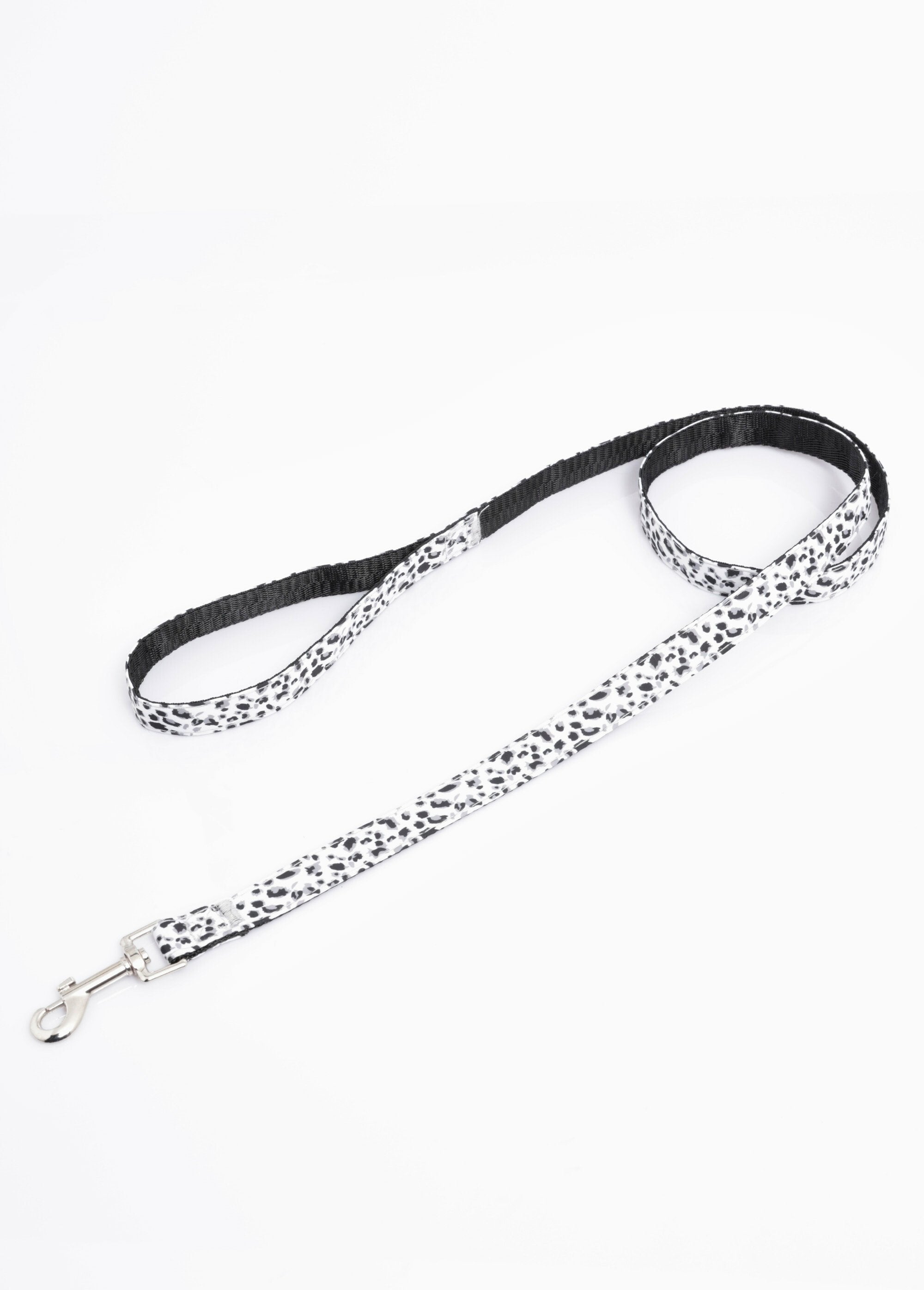 Leopard_print_dog_collar_and_leash_White_DE2_slim