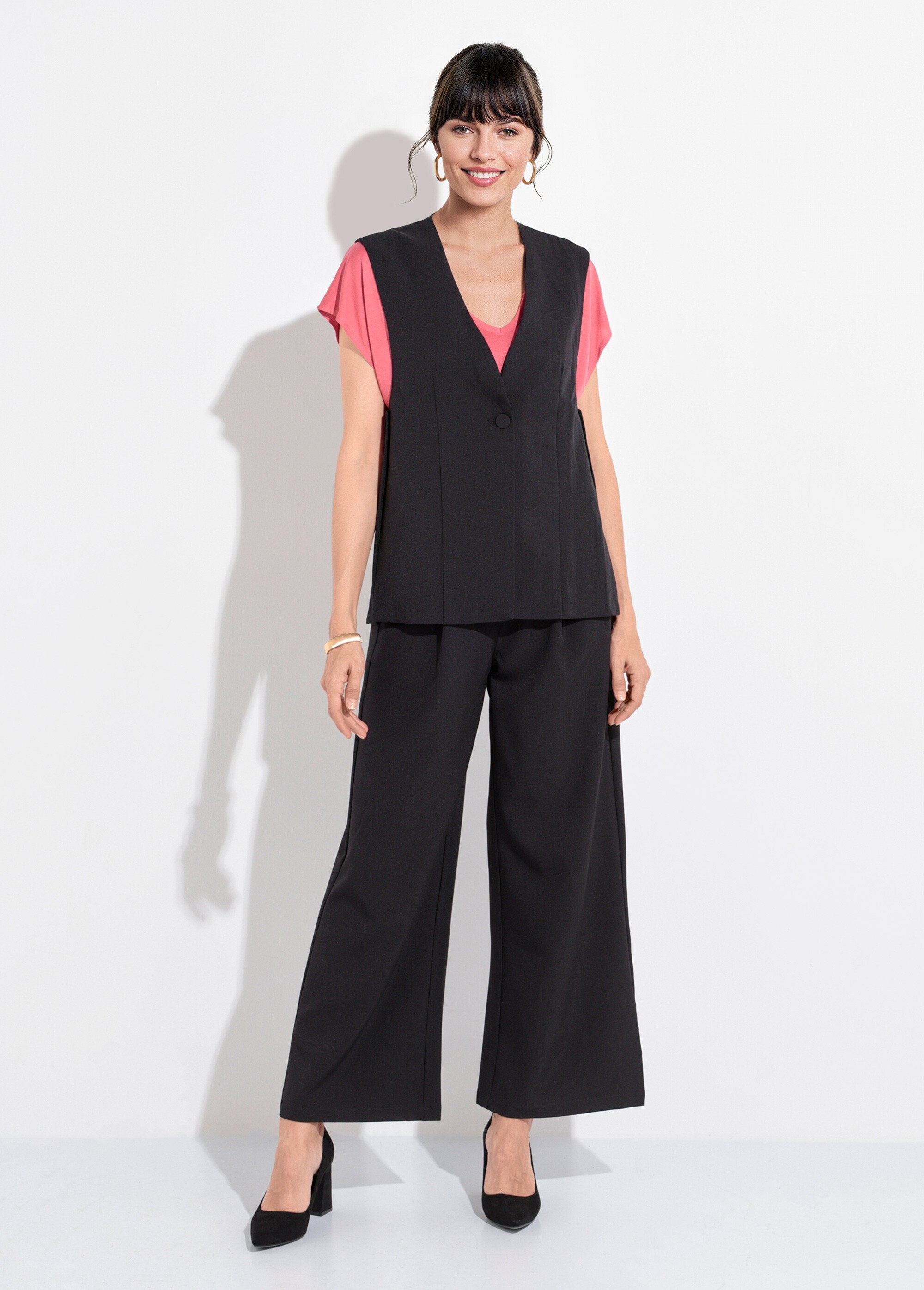 Sleeveless_suit_vest_with_side_buttons_Black_SF1_slim