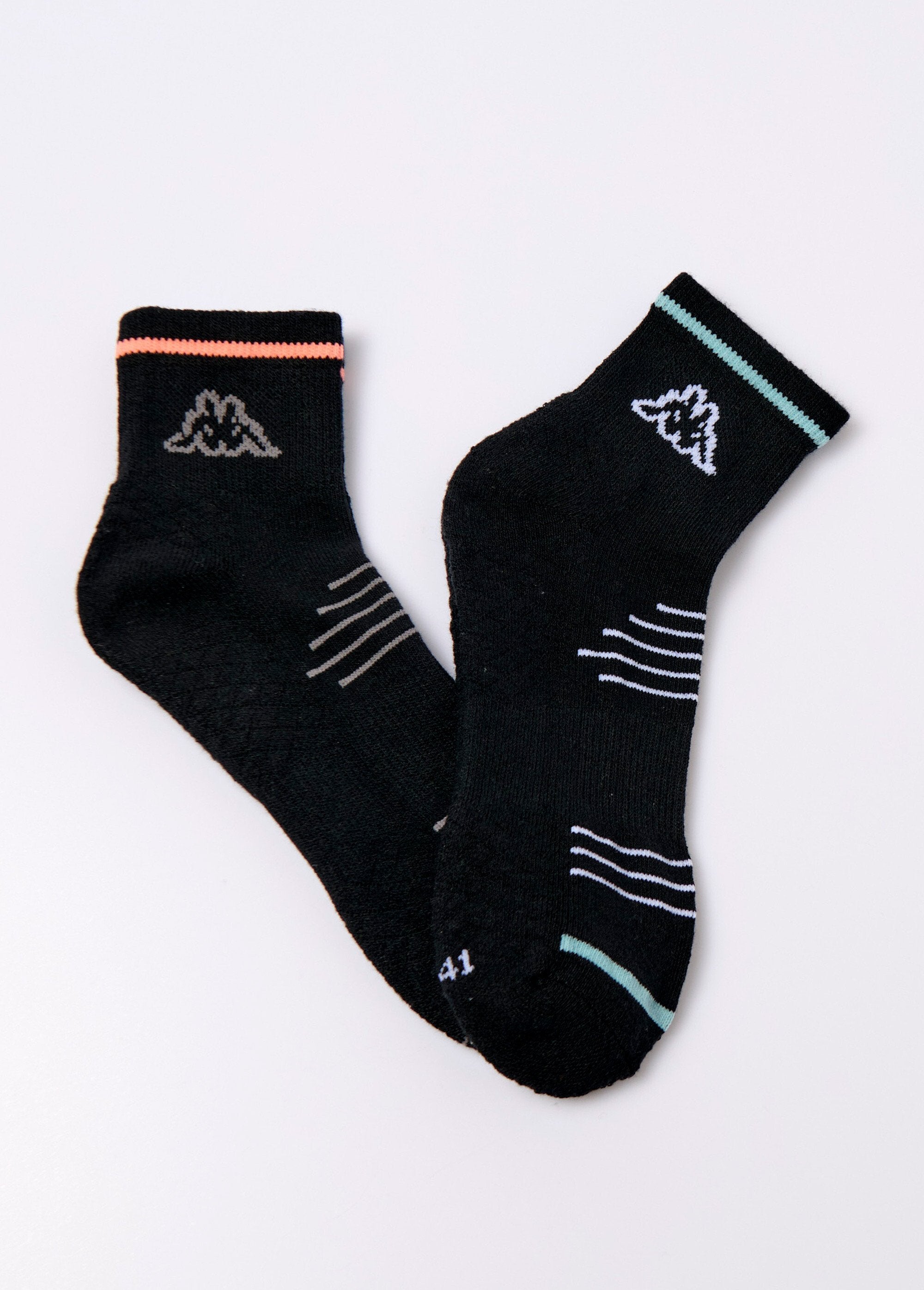 Pack_of_2_dark_logo_socks_Black_lot_2_FA1_slim
