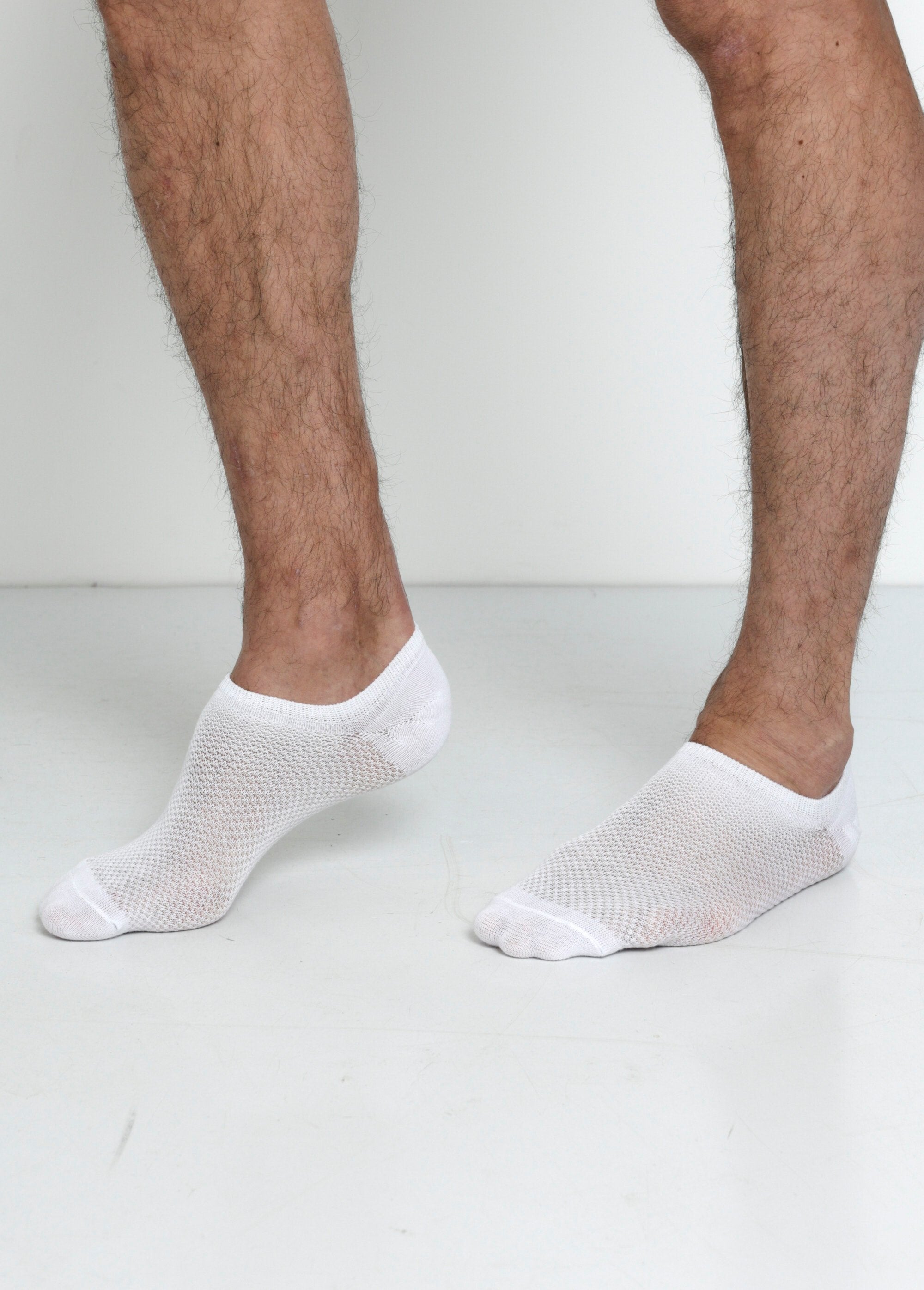 Pack_of_3_invisible_airy_mesh_socks_White_GA1_slim