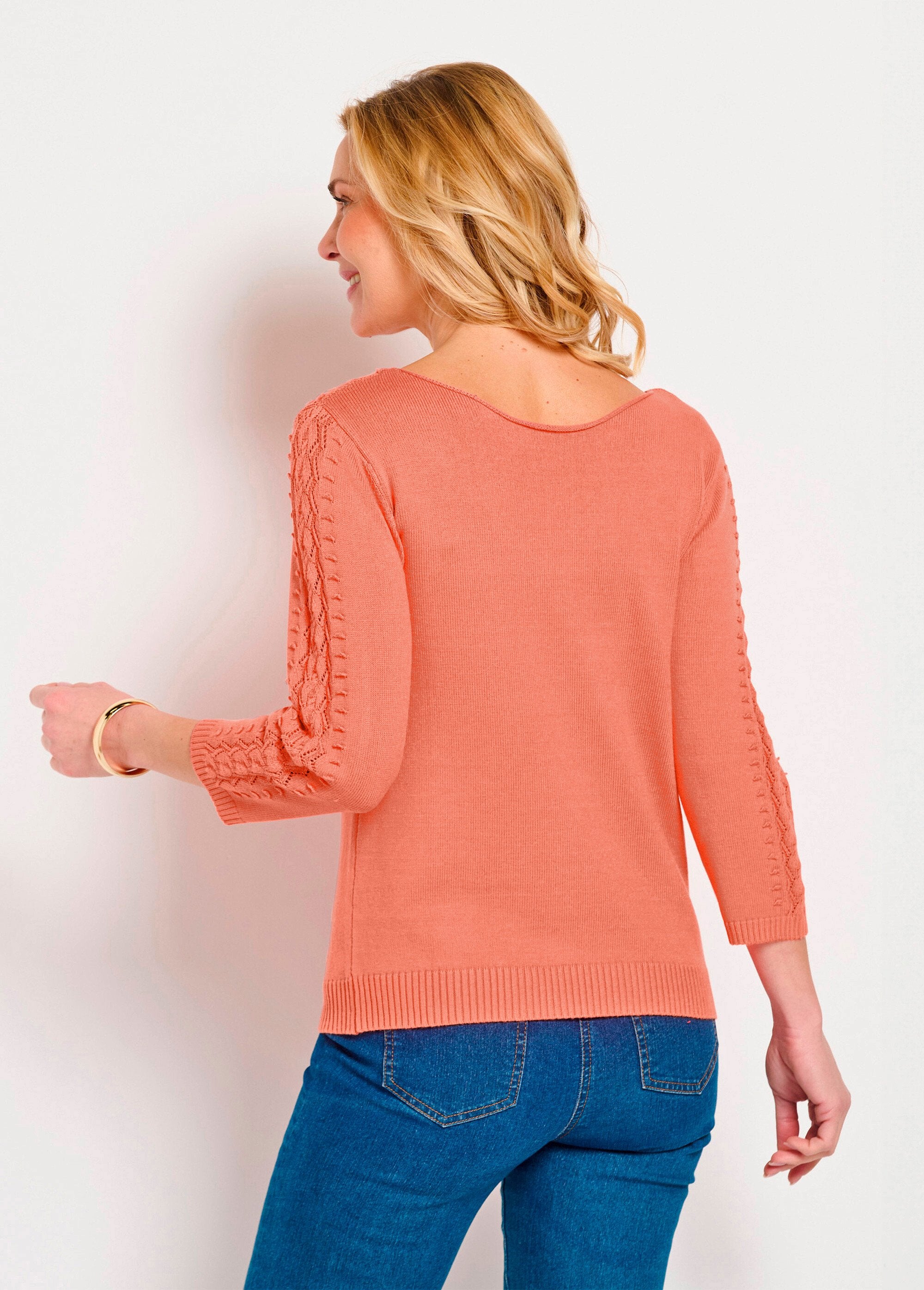 Soft_plain_round_neck_fancy_knit_sweater_Capucine_DO1_slim