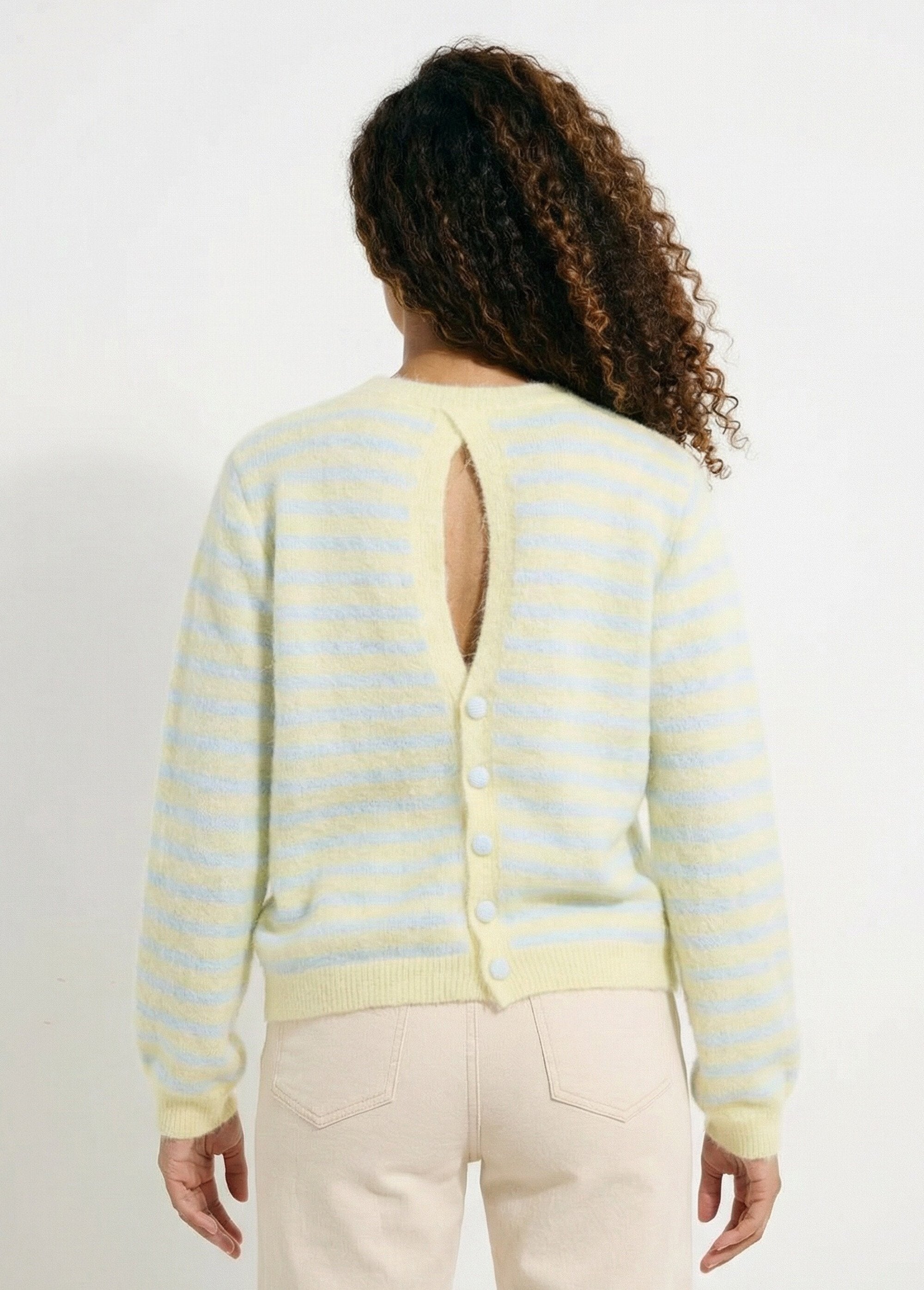 Striped_wool_sweater_with_buttoned_back_Blue_and_yellow_DO1_slim