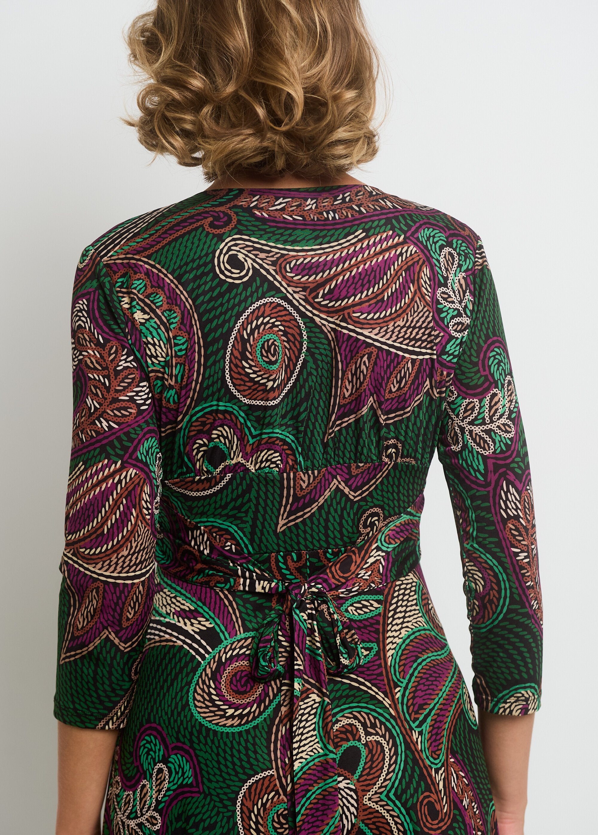 Draped_waist_mesh_wrap_dress_Pink_and_green_DO2_slim