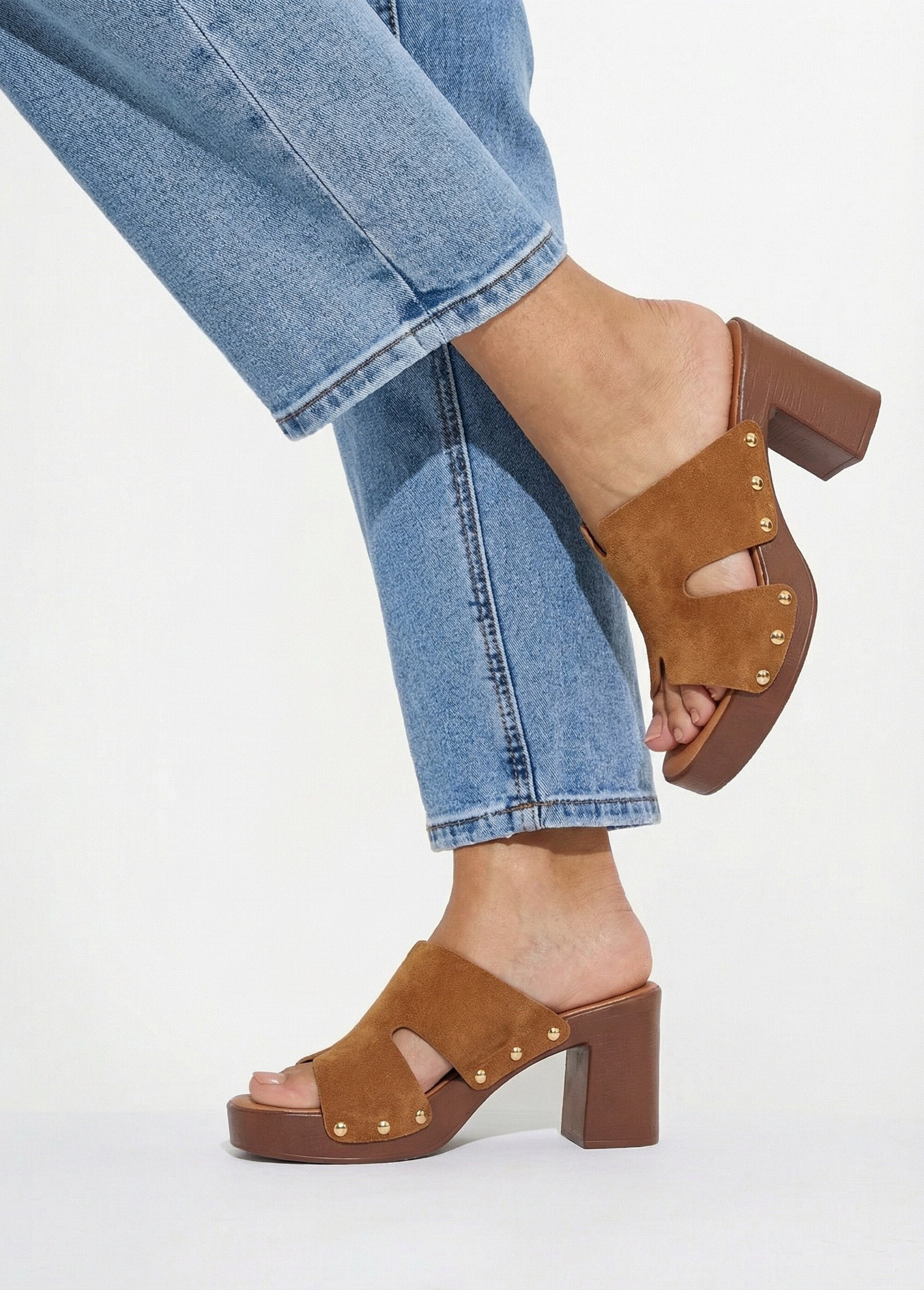 Heeled_clogs_with_studded_suede_uppers_camel_SF1_slim