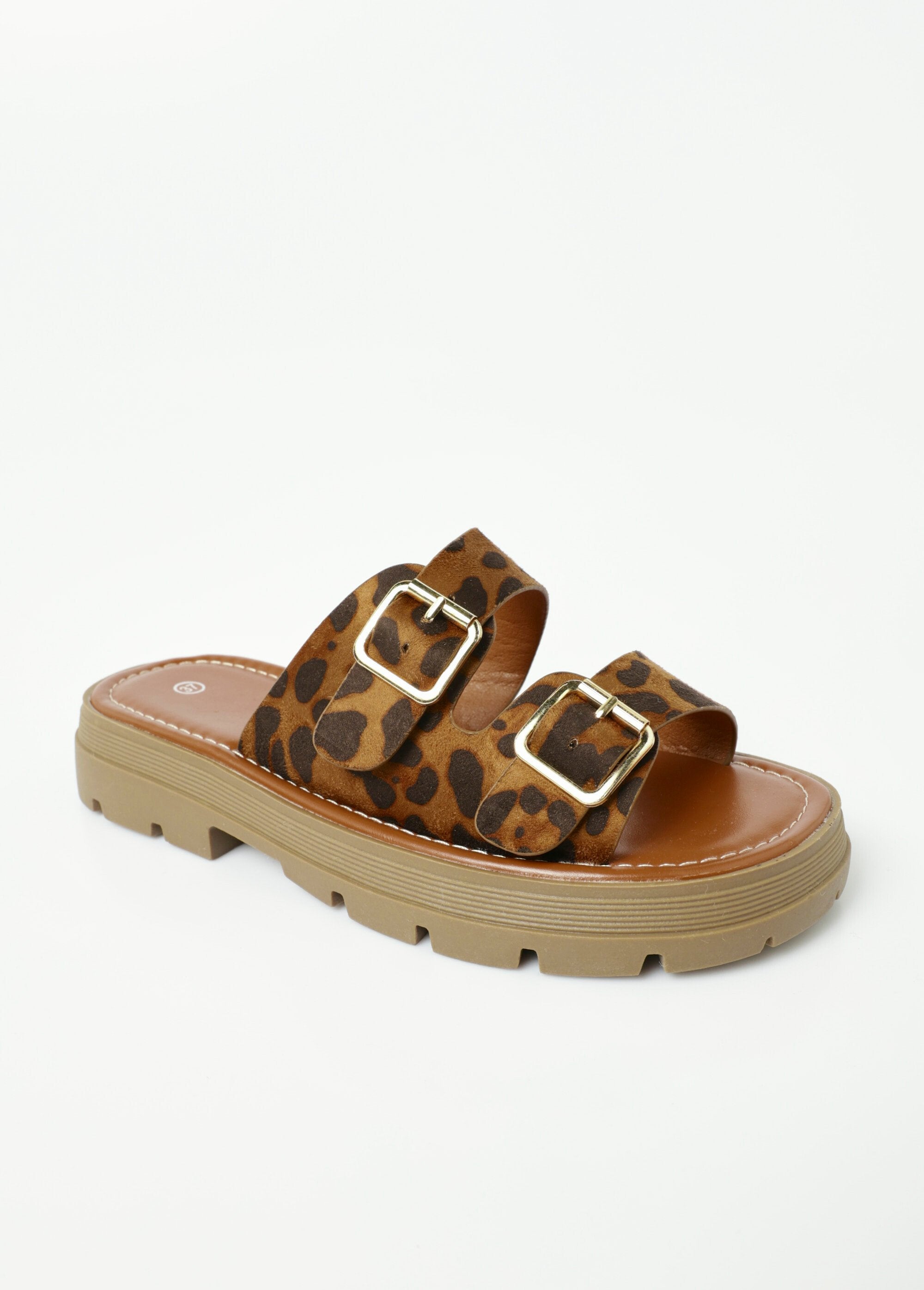 Wedge_sandals_with_buckles_Leopard_FA1_slim