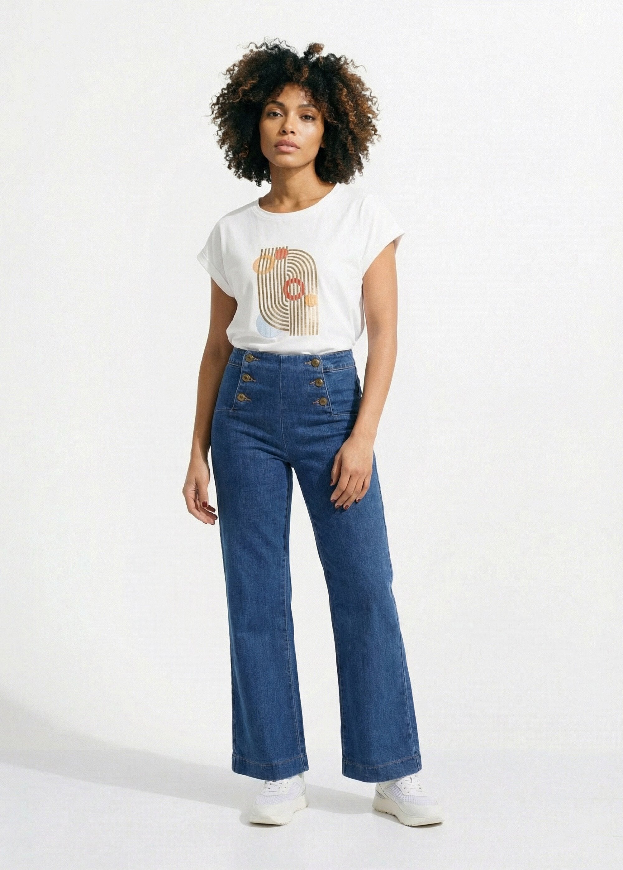 Cotton_T-shirt_with_Art_Deco_screen_print_White_SF1_slim