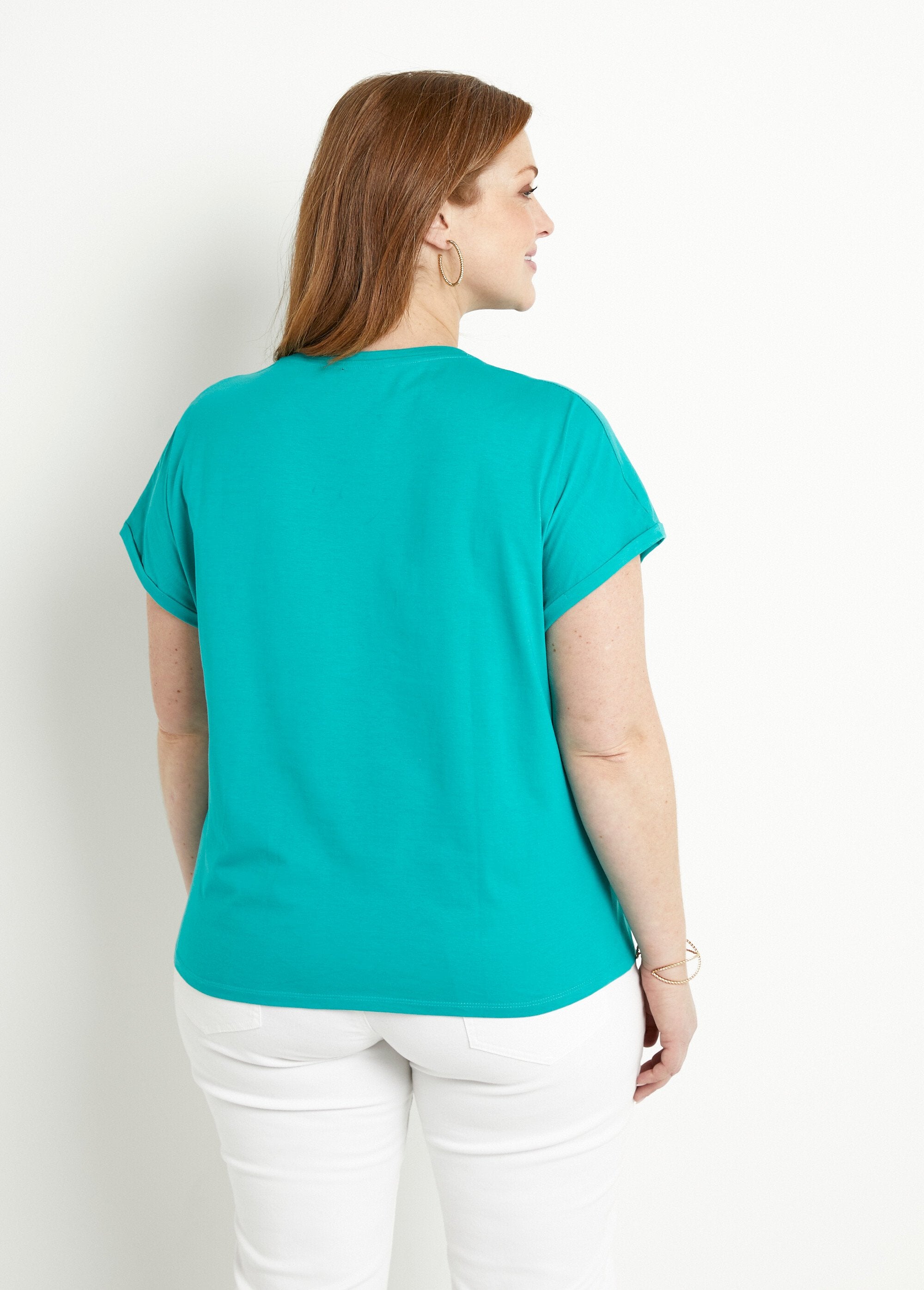 Plain_cotton_t-shirt_with_short_sleeves_and_sequins_Turquoise_DO1_curvy