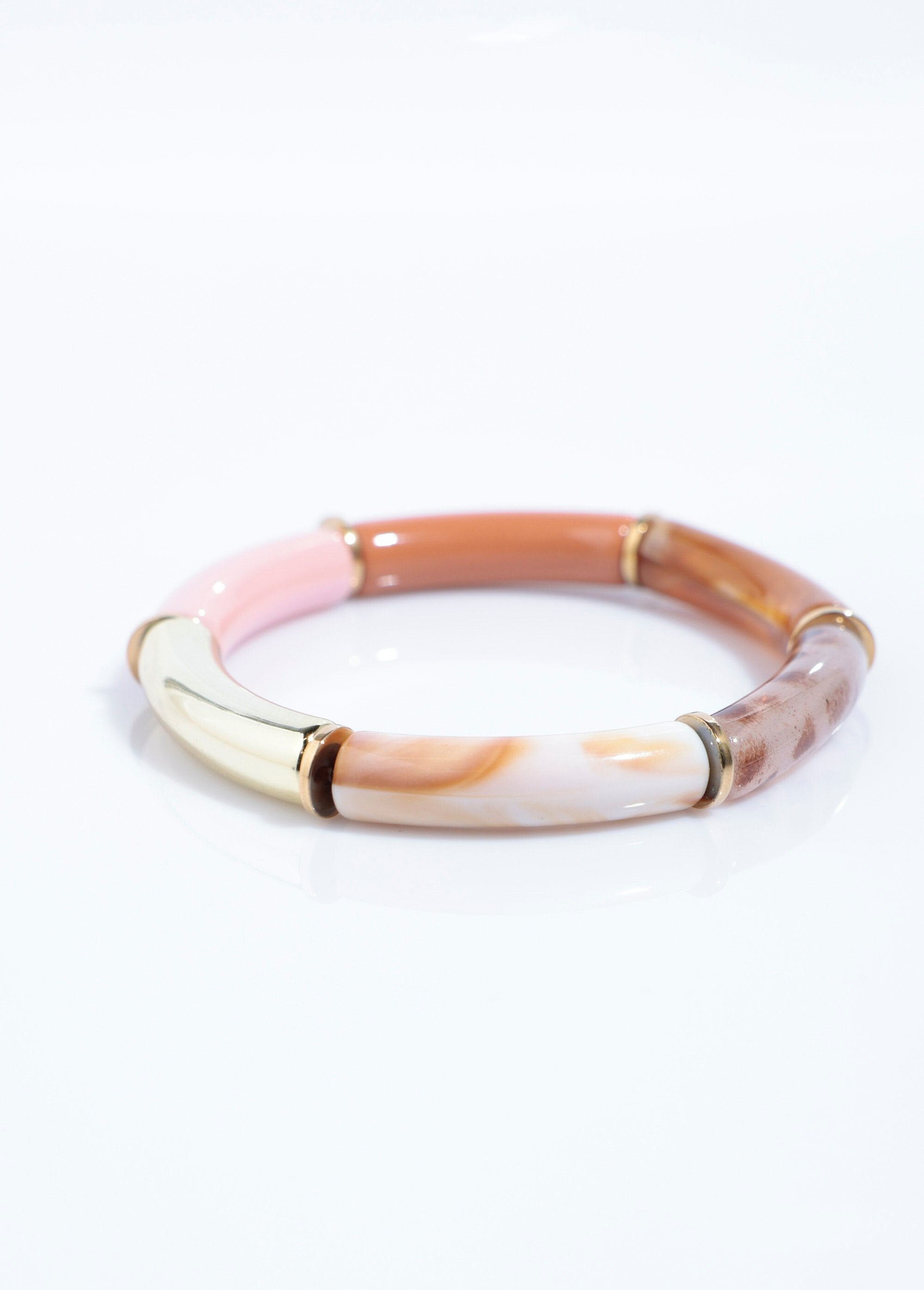Fine_bracelet_with_fancy_tube_beads_Pink_FA1_slim
