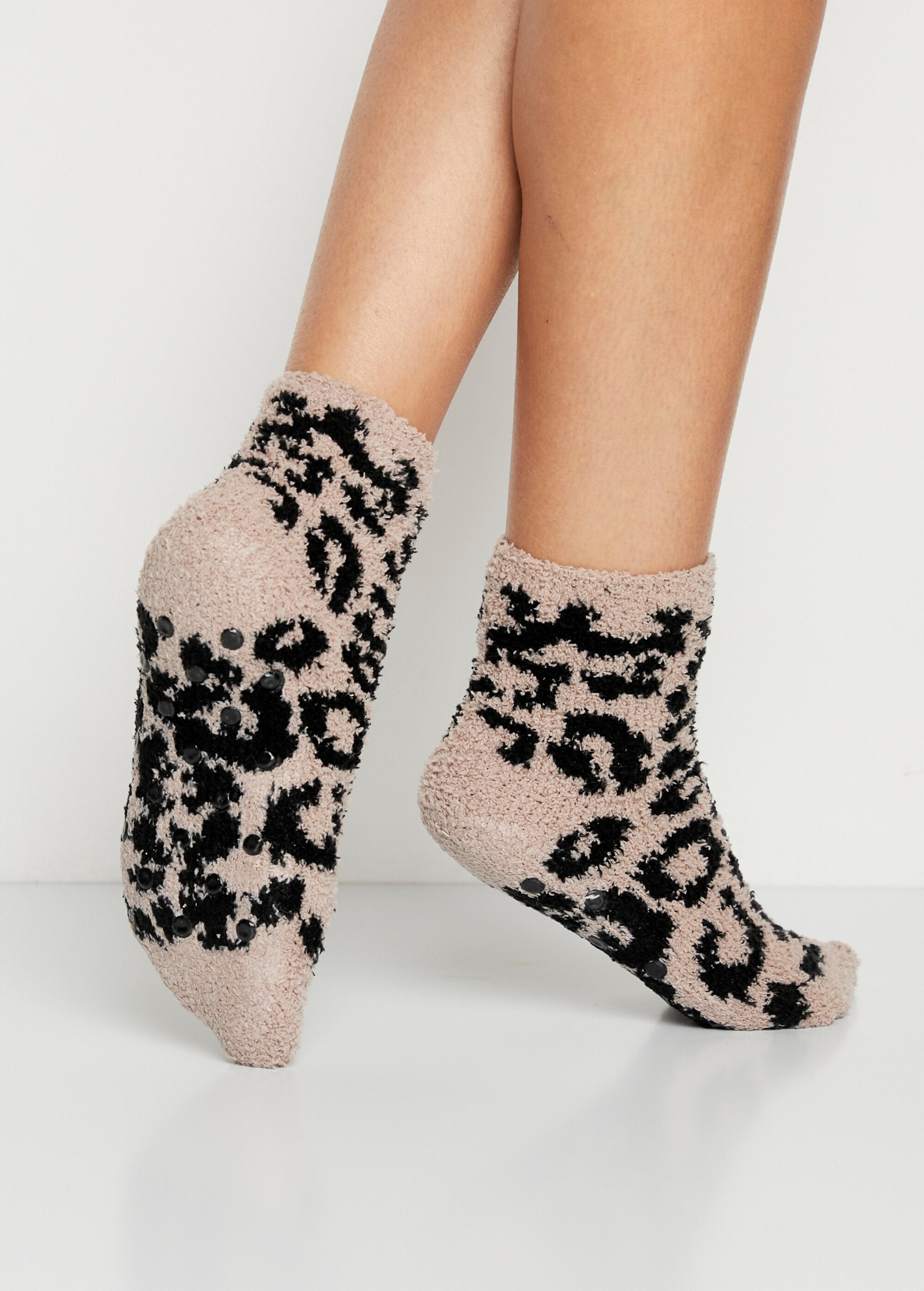 Chaussettes_douceur_antidérapantes_Assortis_noir_lot2_DO1_slim