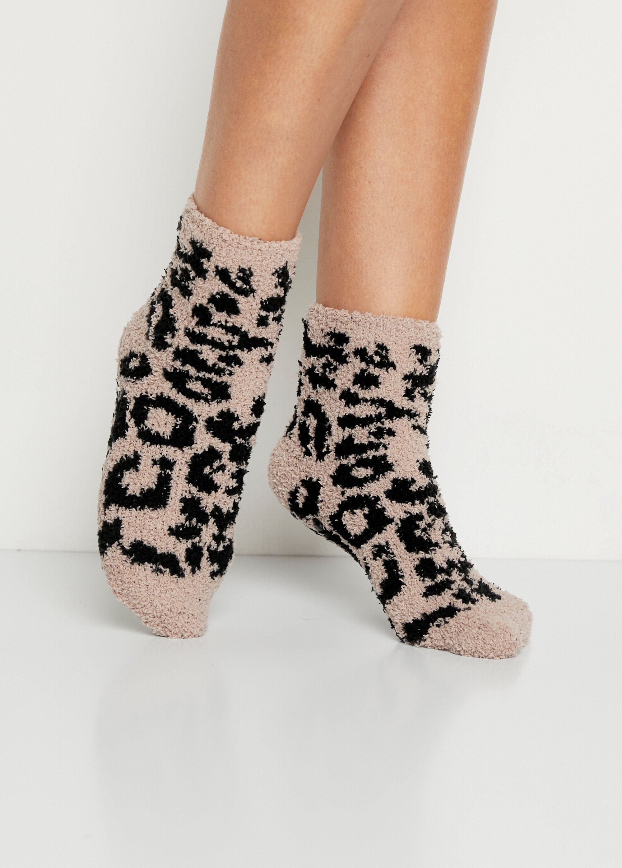 Chaussettes_douceur_antidérapantes_Assortis_noir_lot2_FA1_slim