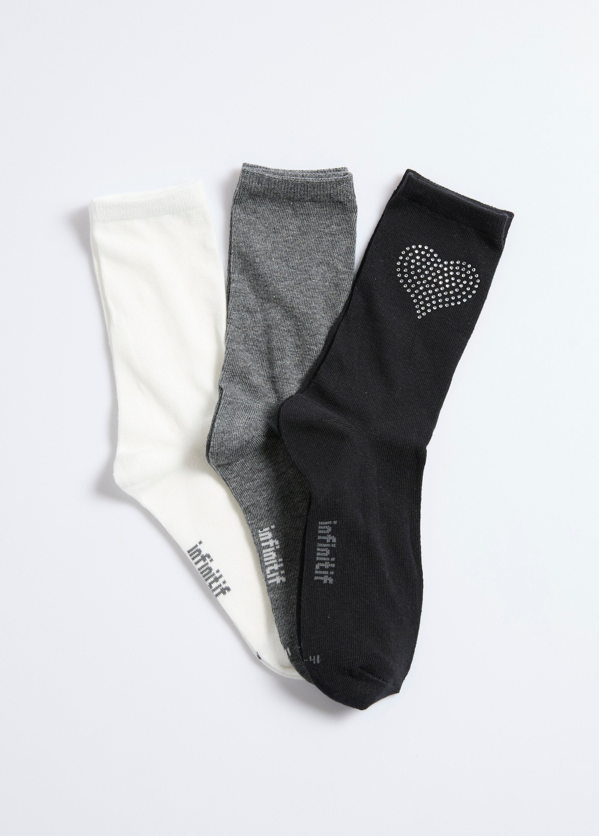 Socks,_with_rhinestone_heart_Black_matching_FA1_slim