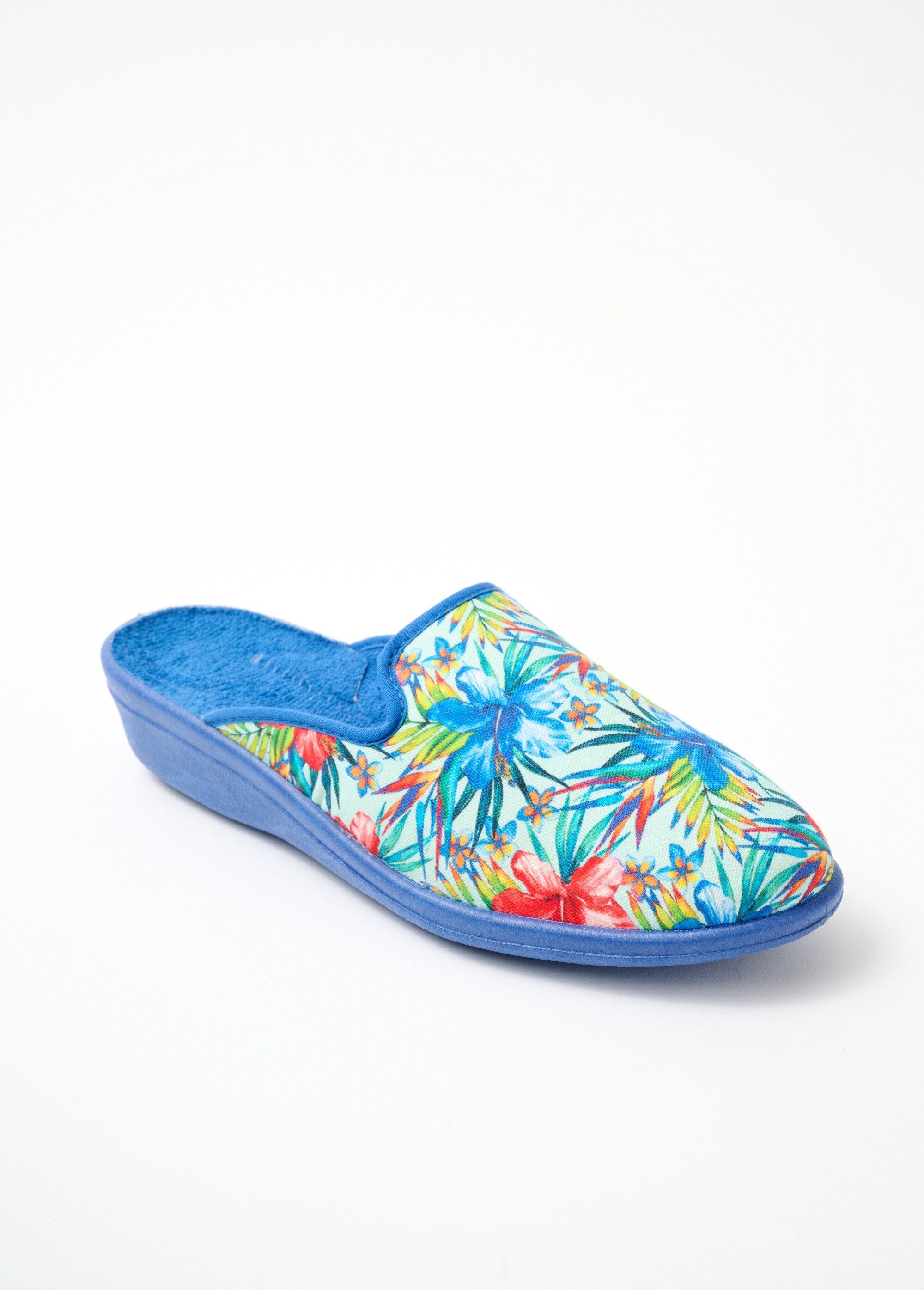 Printed_comfort_width_mule_slippers_Sky_FA1_slim