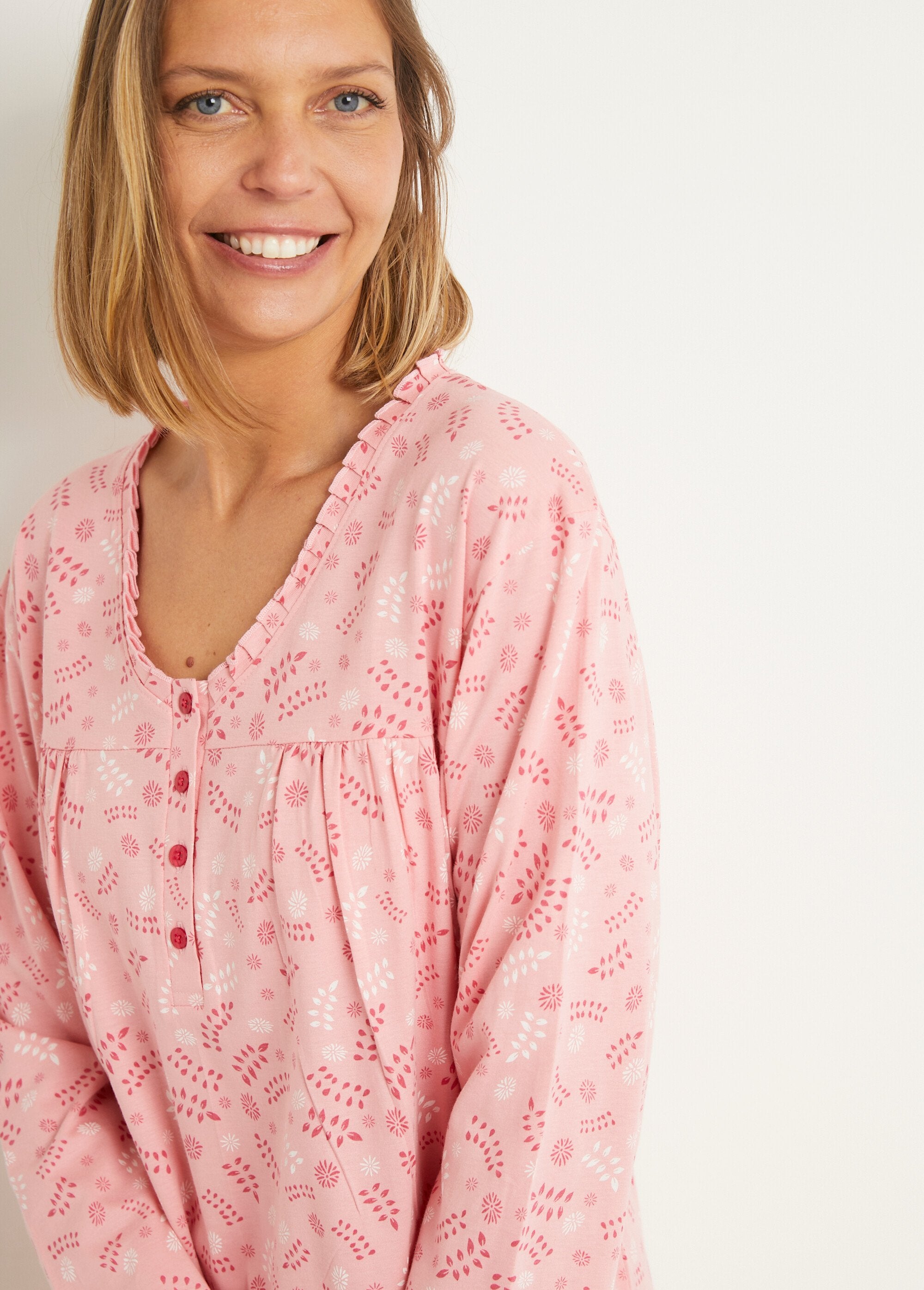 Cotton_button-down_nightdress_large_sizes_Pink_print_DE1_slim