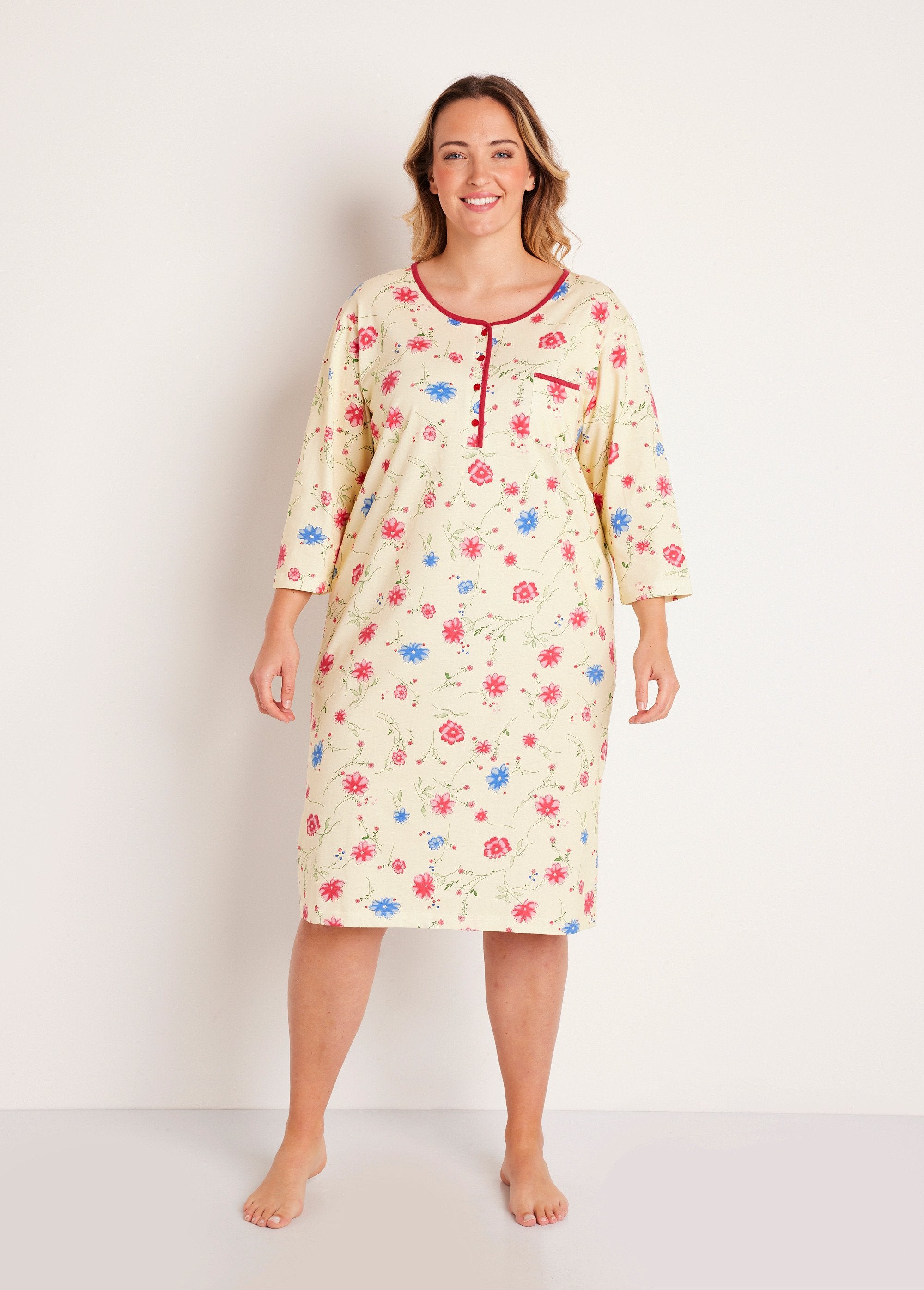 Floral_cotton_nightgown_3/4_sleeves_Yellow_background_FA1_curvy