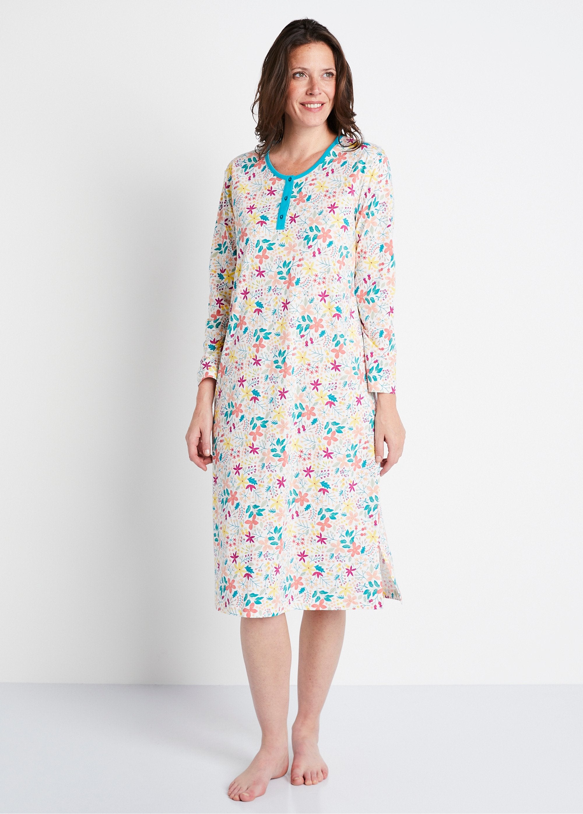 Mid-length_long-sleeved_nightgown_Duck_print_FA1_slim