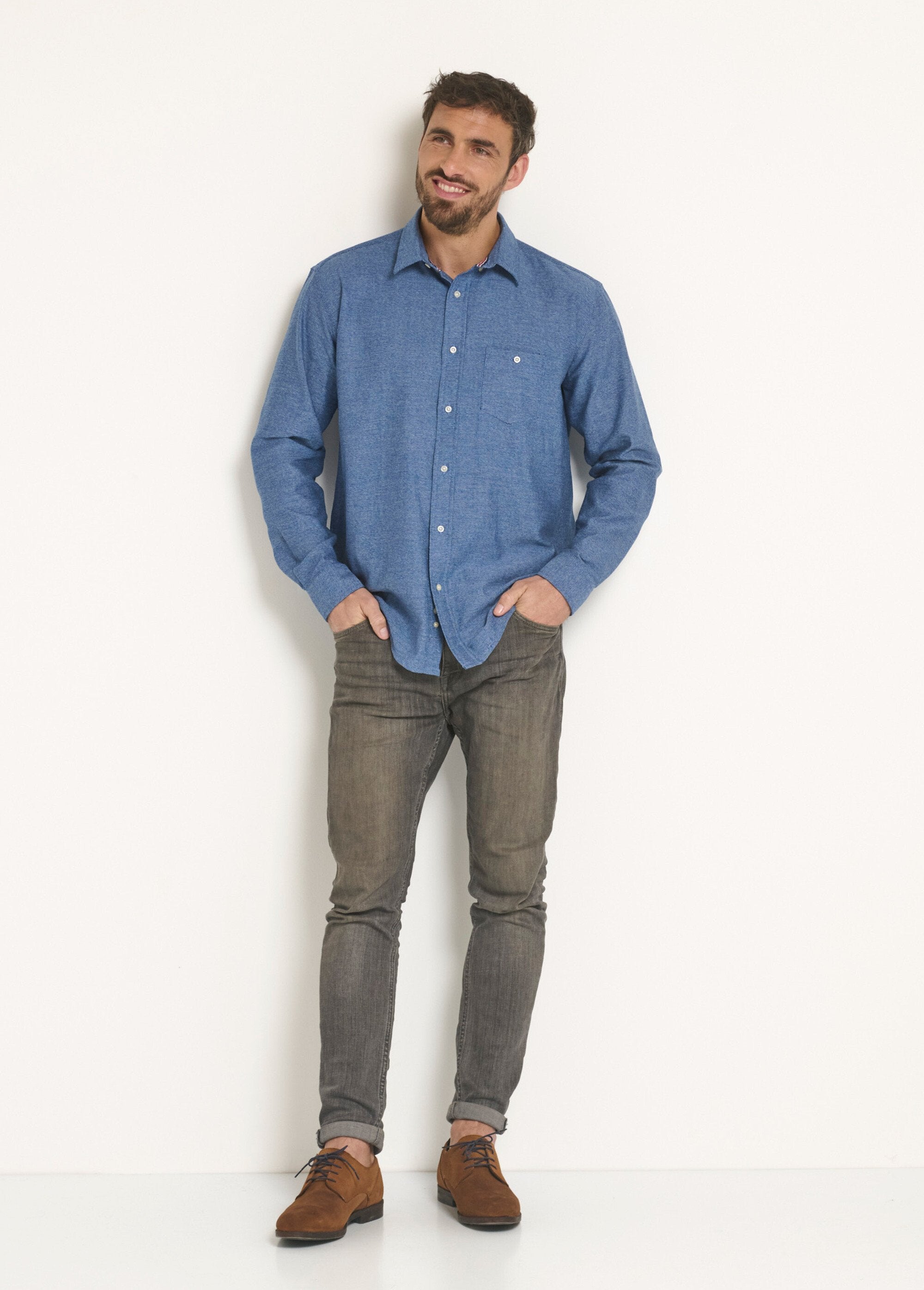 Long_sleeve_buttoned_pocket_shirt_Blue_SF1_slim