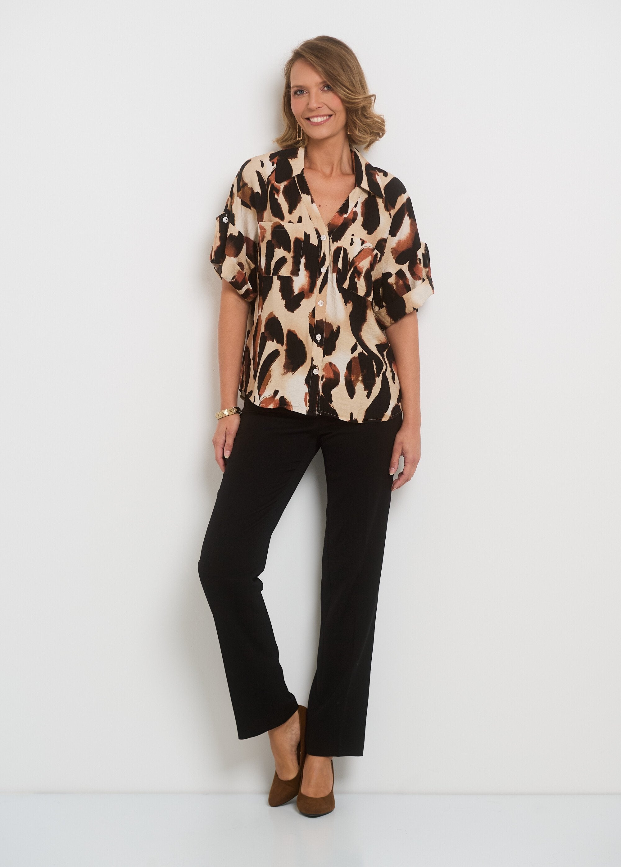 Fancy_short_sleeve_blouse_Brown_print_SF1_slim