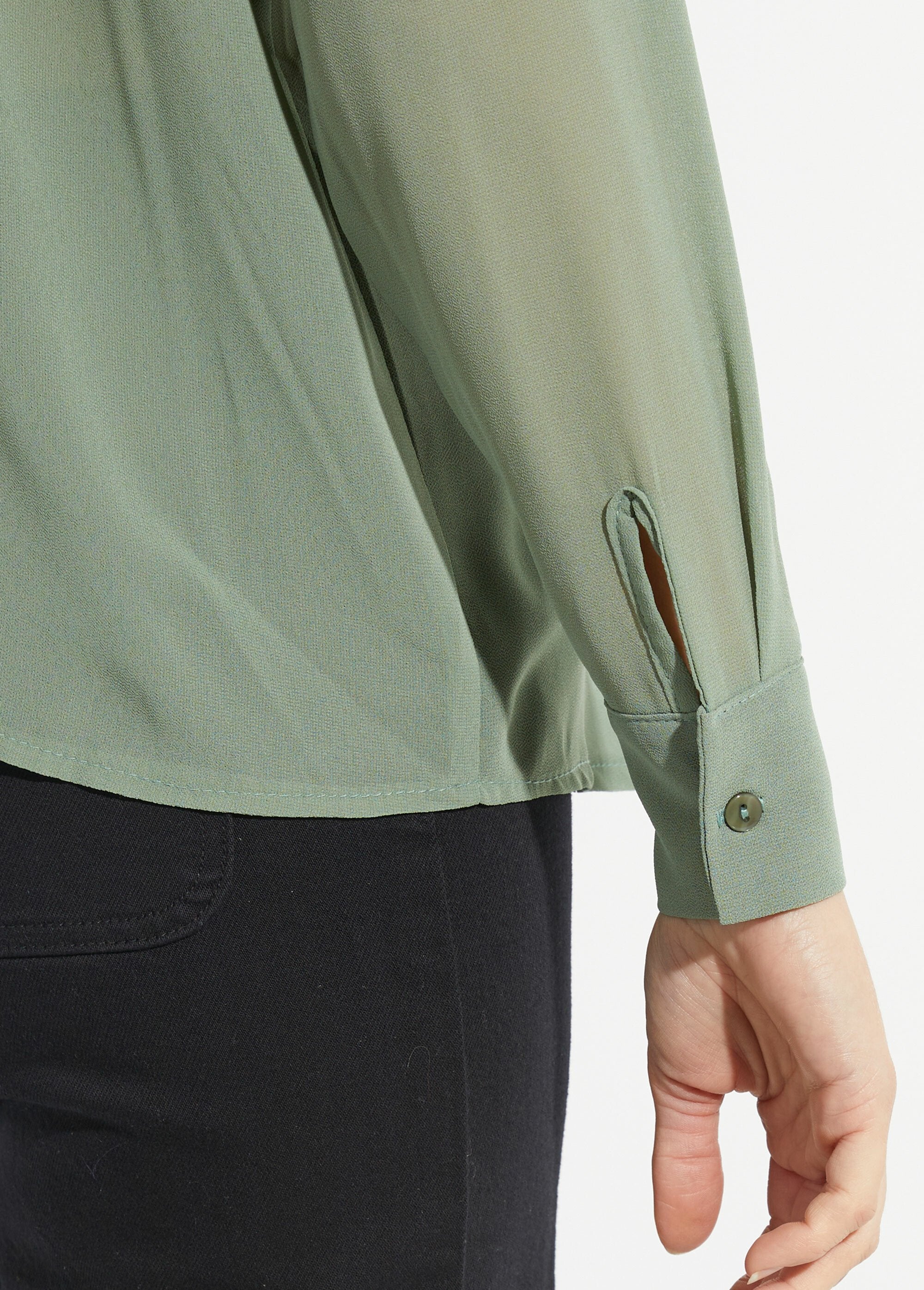 Flowy_voile_blouse_with_long_sleeves_Khaki_DE2_slim