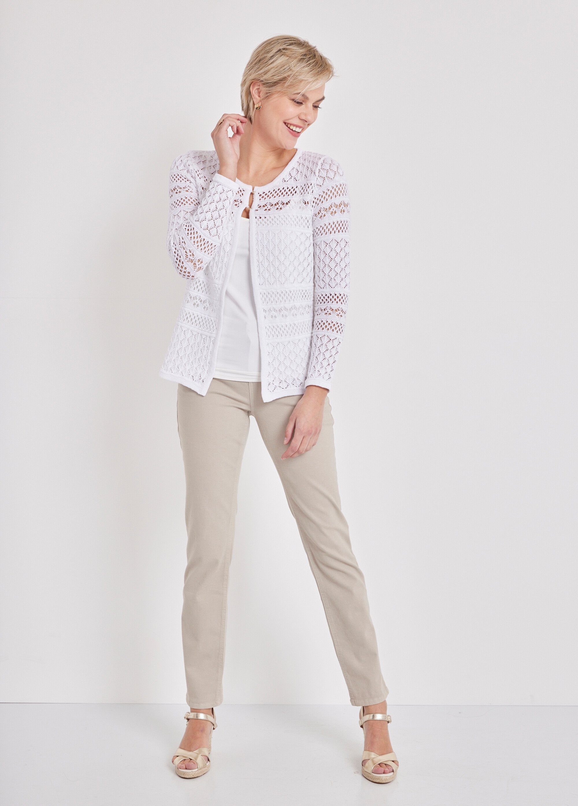 Long-sleeved_bolero_vest_White_SF1_slim