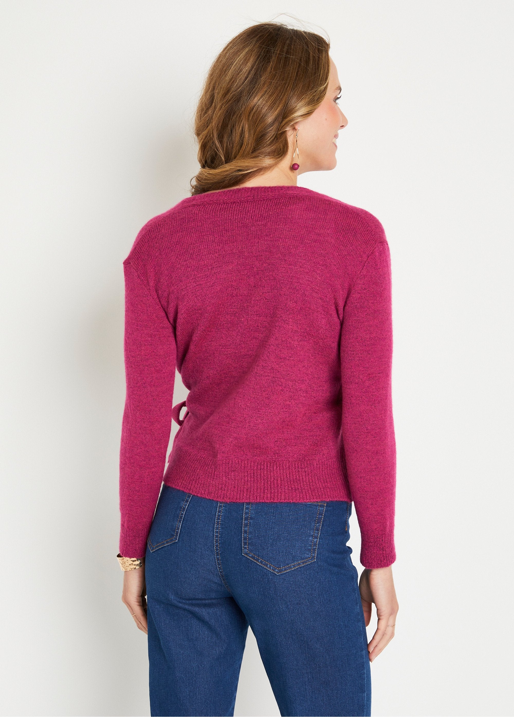 Short_wrap-around_cardigan,_mossy_knit_Fuchsia_DO1_slim