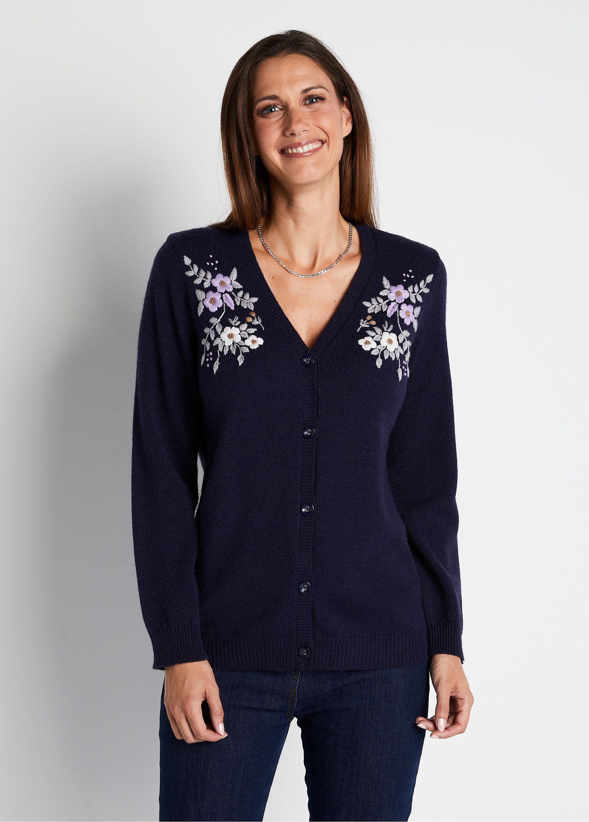 Soft_plain_V-neck_buttoned_short_embroidered_cardigan_Marine_FA1_slim