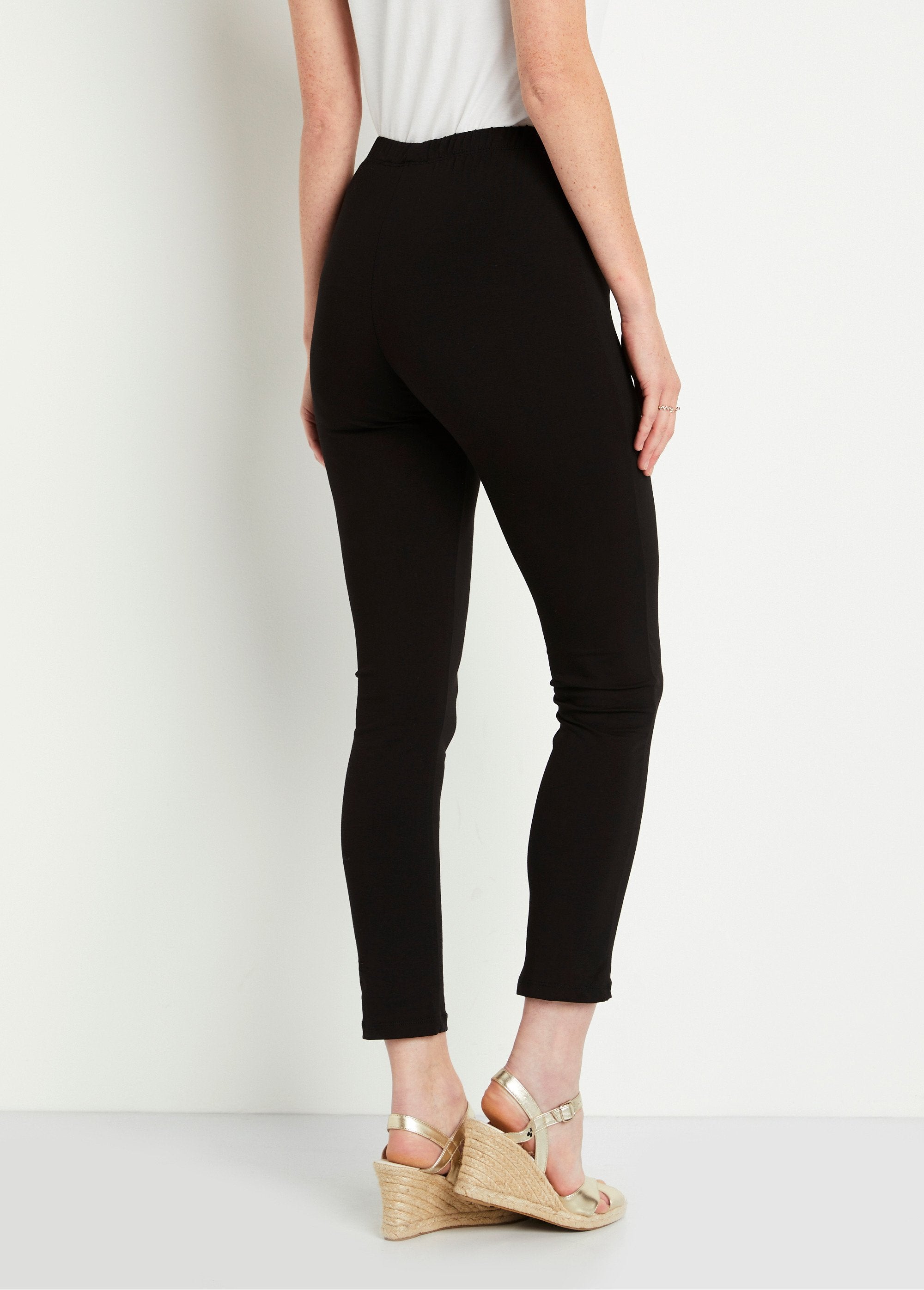 Printed_leggings_with_elasticated_waistband_Plain_black_DO1_slim