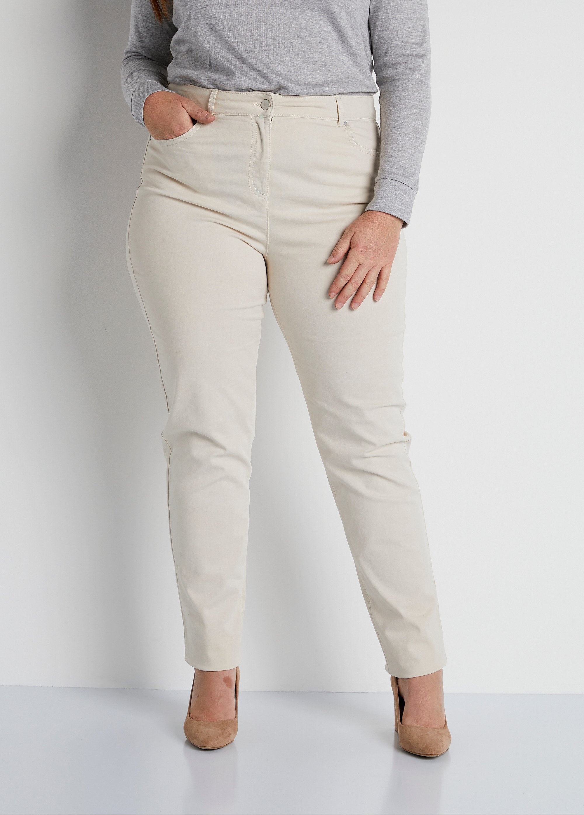 Stretch_cotton_5-pocket_straight_pants_Beige_FA2_curvy