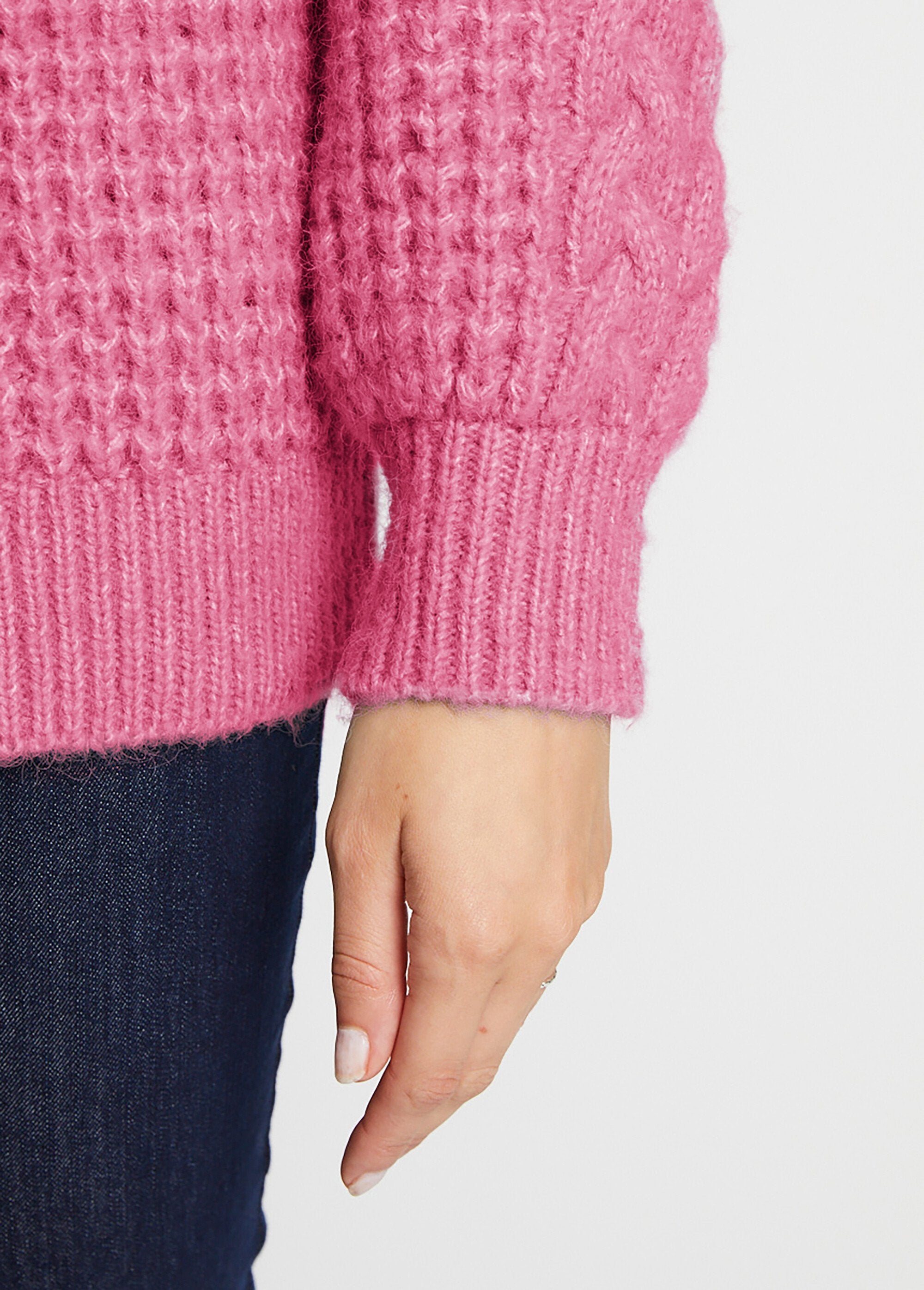 Warm_round_neck_fancy_soft_knit_sweater_Raspberry_DE1_slim