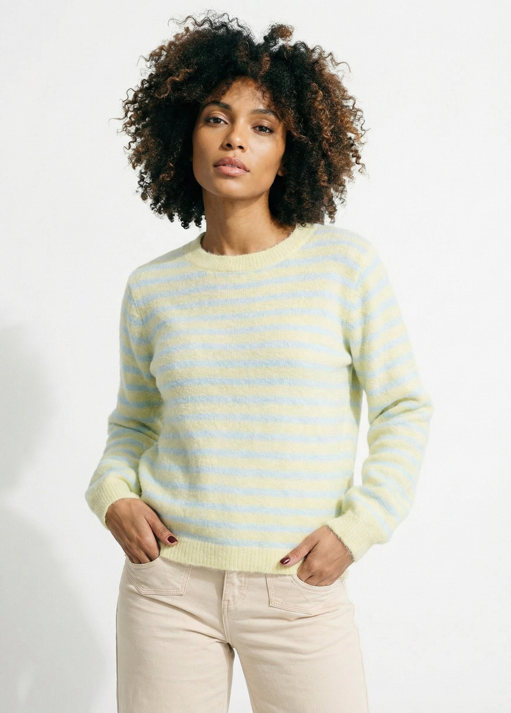Striped_wool_sweater_with_buttoned_back_Blue_and_yellow_FA1_slim