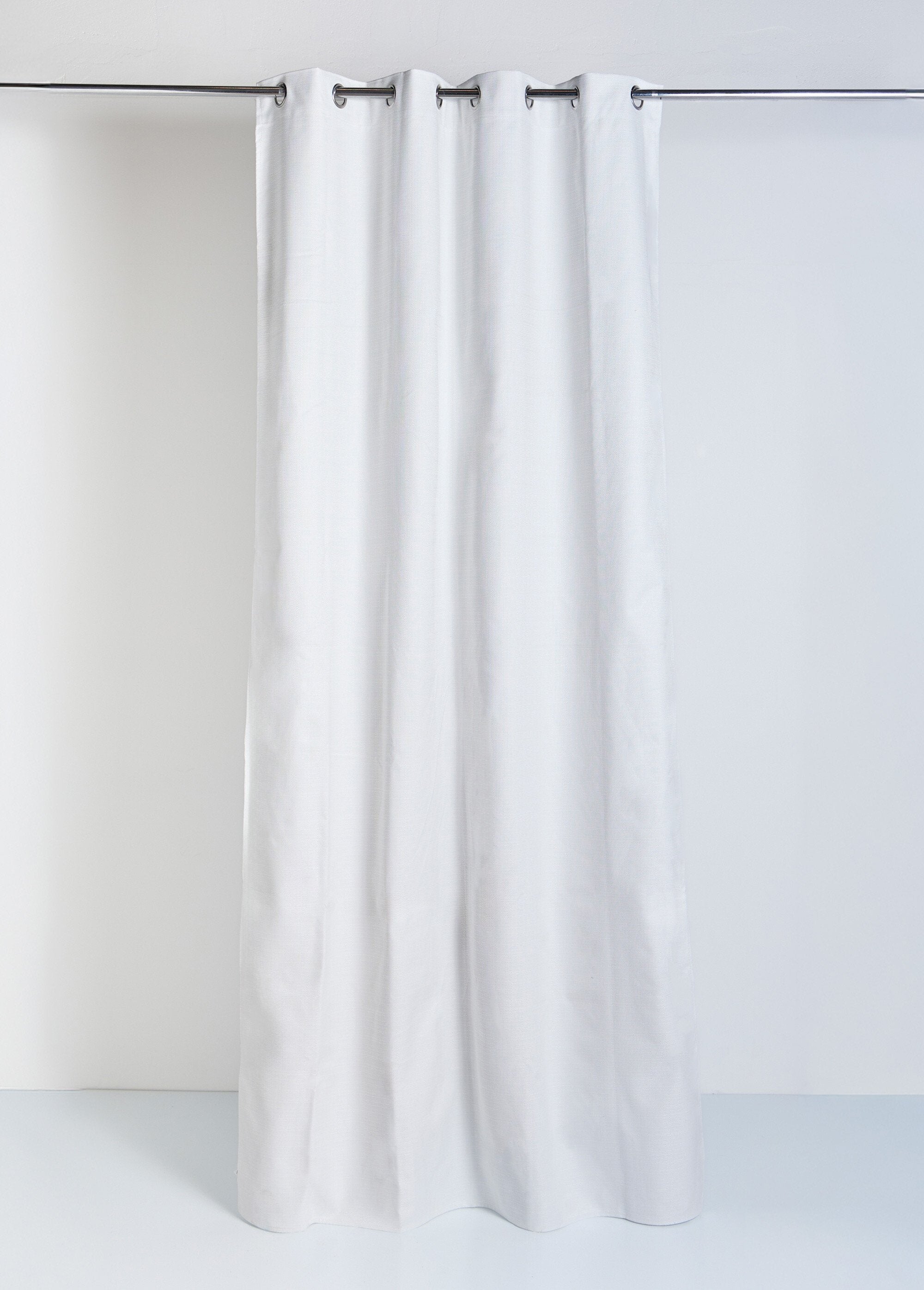 Blackout_curtain,_1_panel,_eyelets_White_FA1_slim