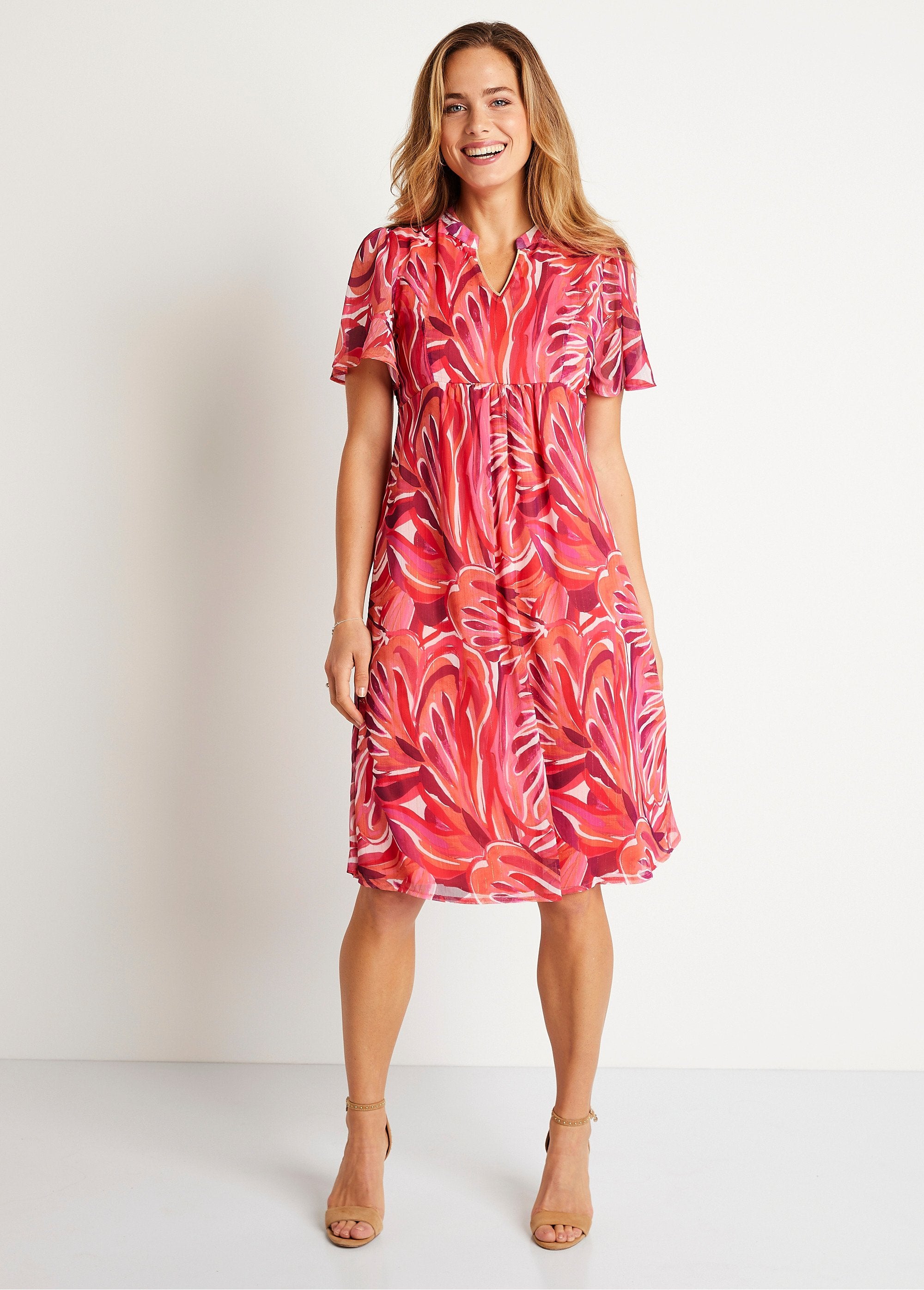 Short_flared_leaf_pattern_dress_Fuchsia_and_pink_FA1_slim