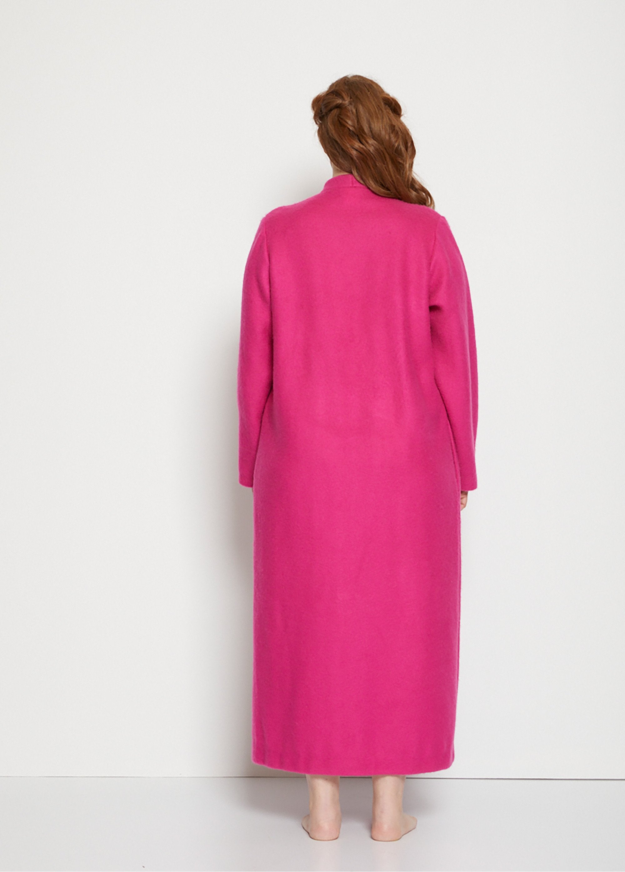 Zipped_and_embroidered_dressing_gown_Fuschia_DO1_curvy