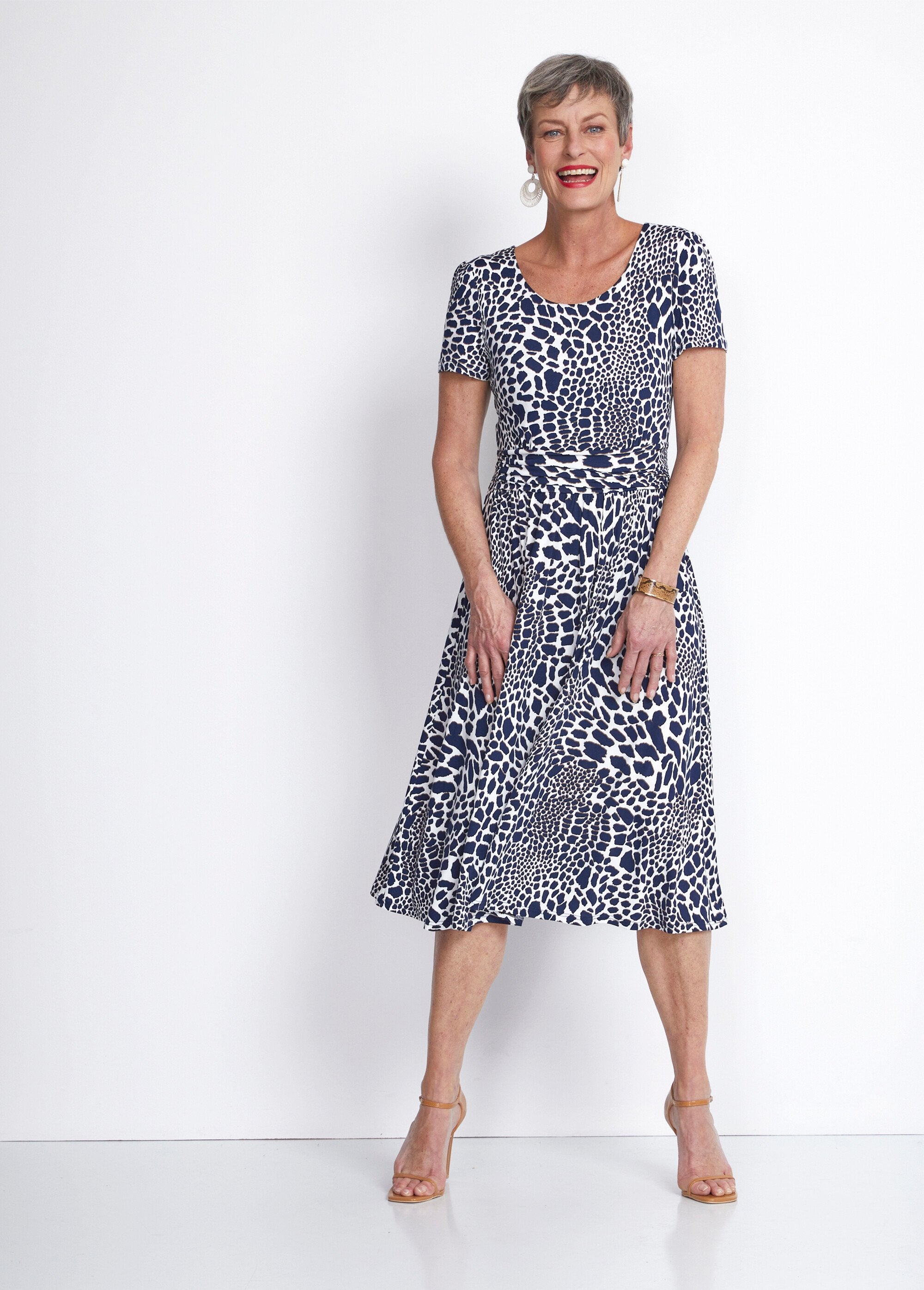 Short_flared_draped_printed_dress_Ecru_and_navy_FA1_slim