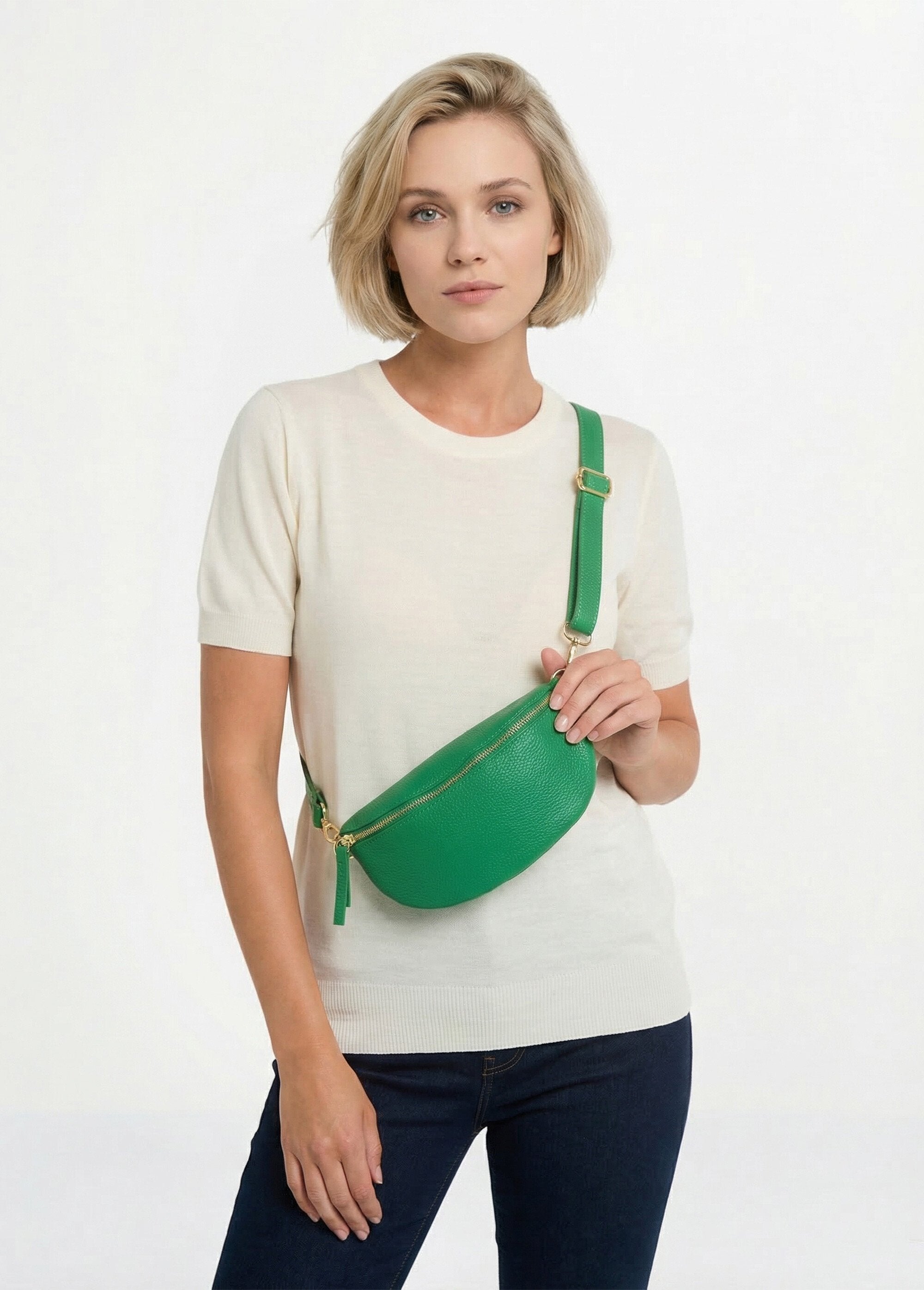 Women's_grained_leather_fanny_pack_Grass_green_SF1_slim