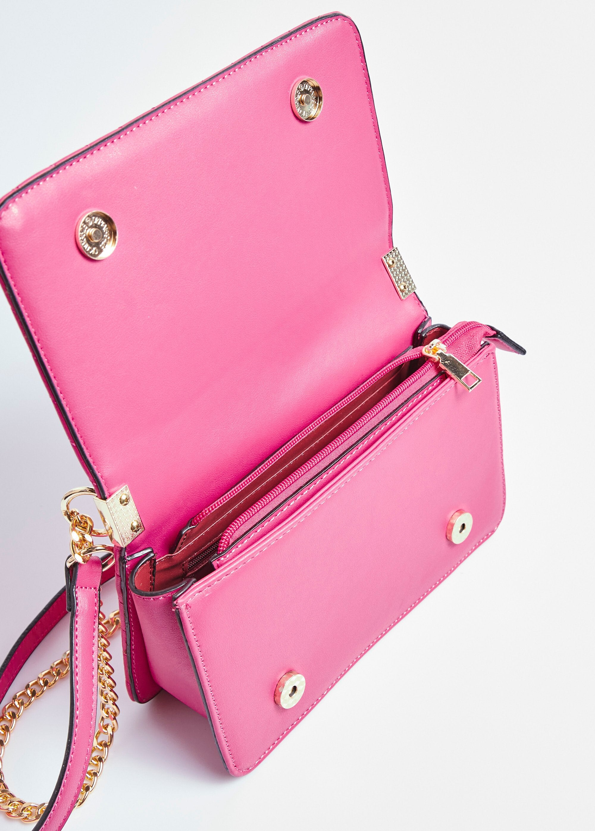 Quilted_clutch_bag_with_chevron_stitching_Fuchsia_DE1_slim