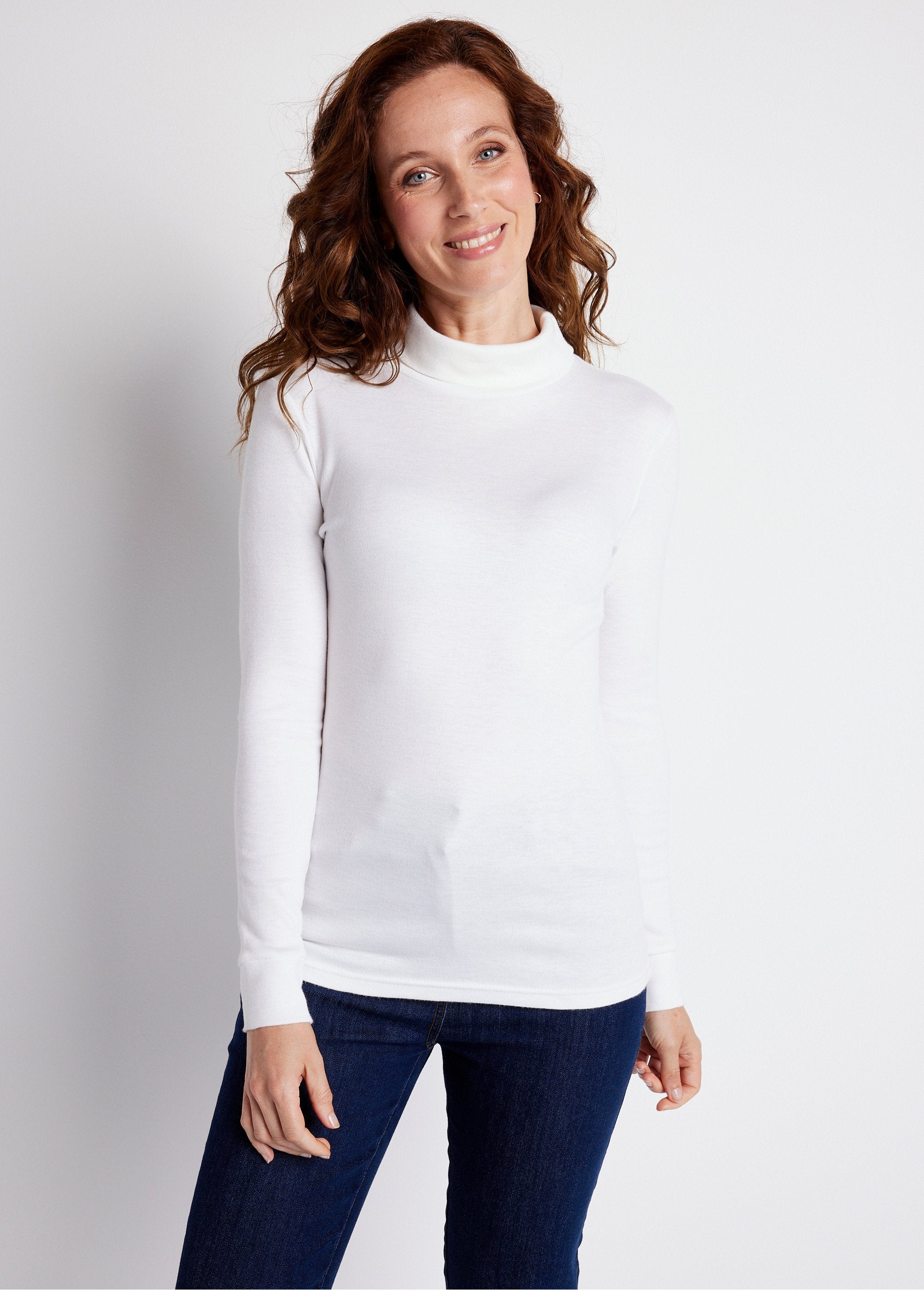 Warm_turtleneck_undershirt_in_plain_interlock_knit_White_FA1_slim