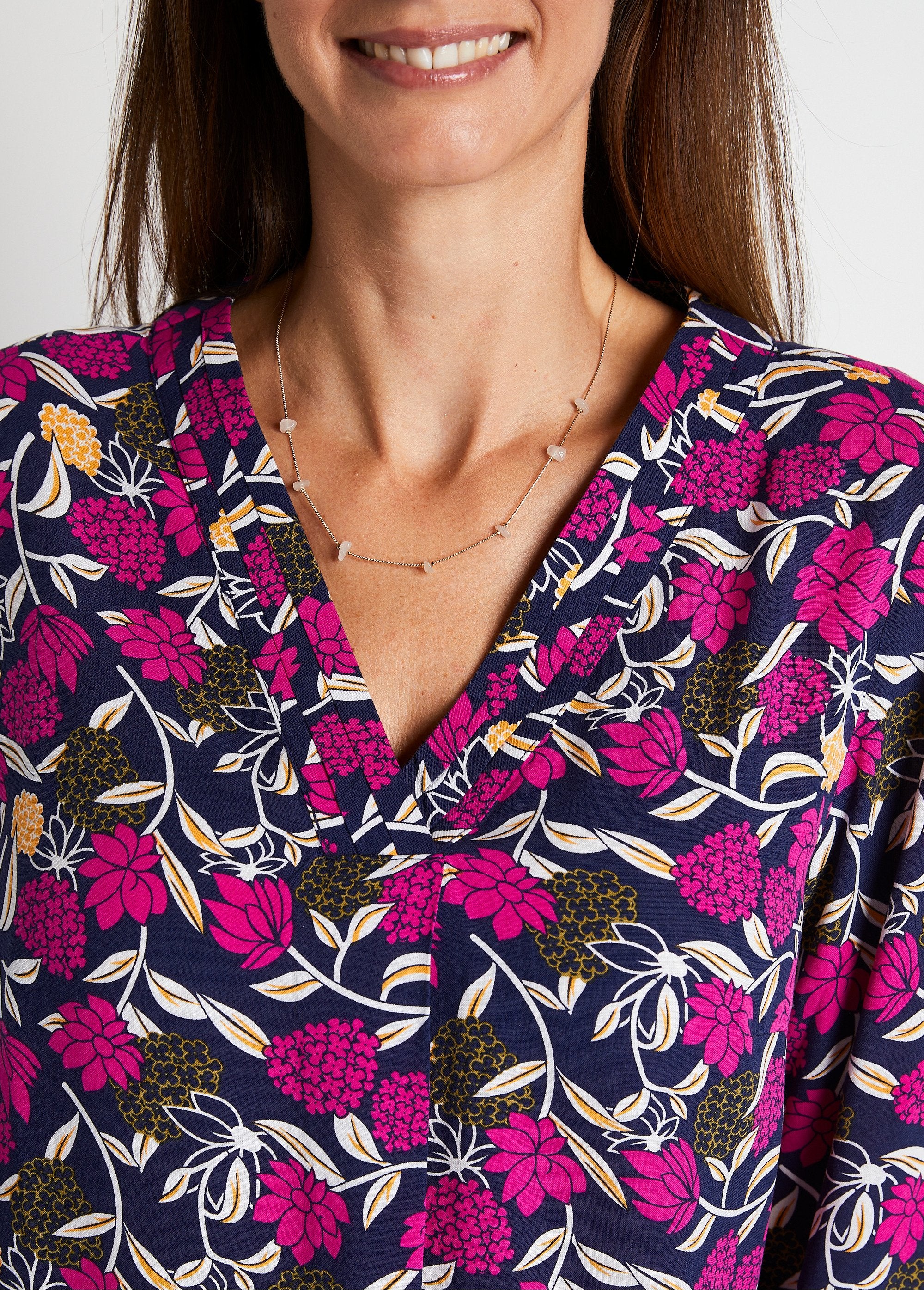 Loose_long_floral_print_tunic_Fuchsia_print_DE2_slim