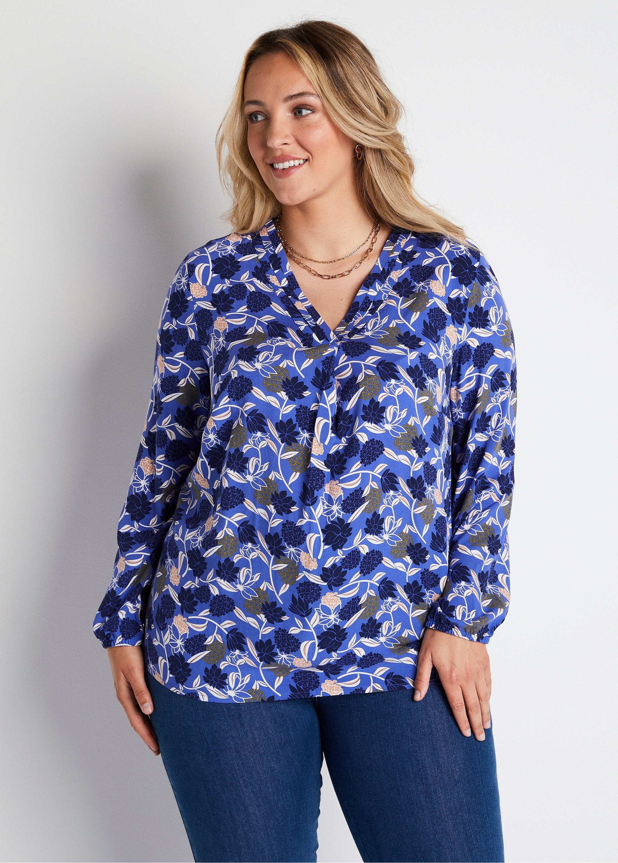 Loose_long_floral_print_tunic_Blue_print_FA1_curvy